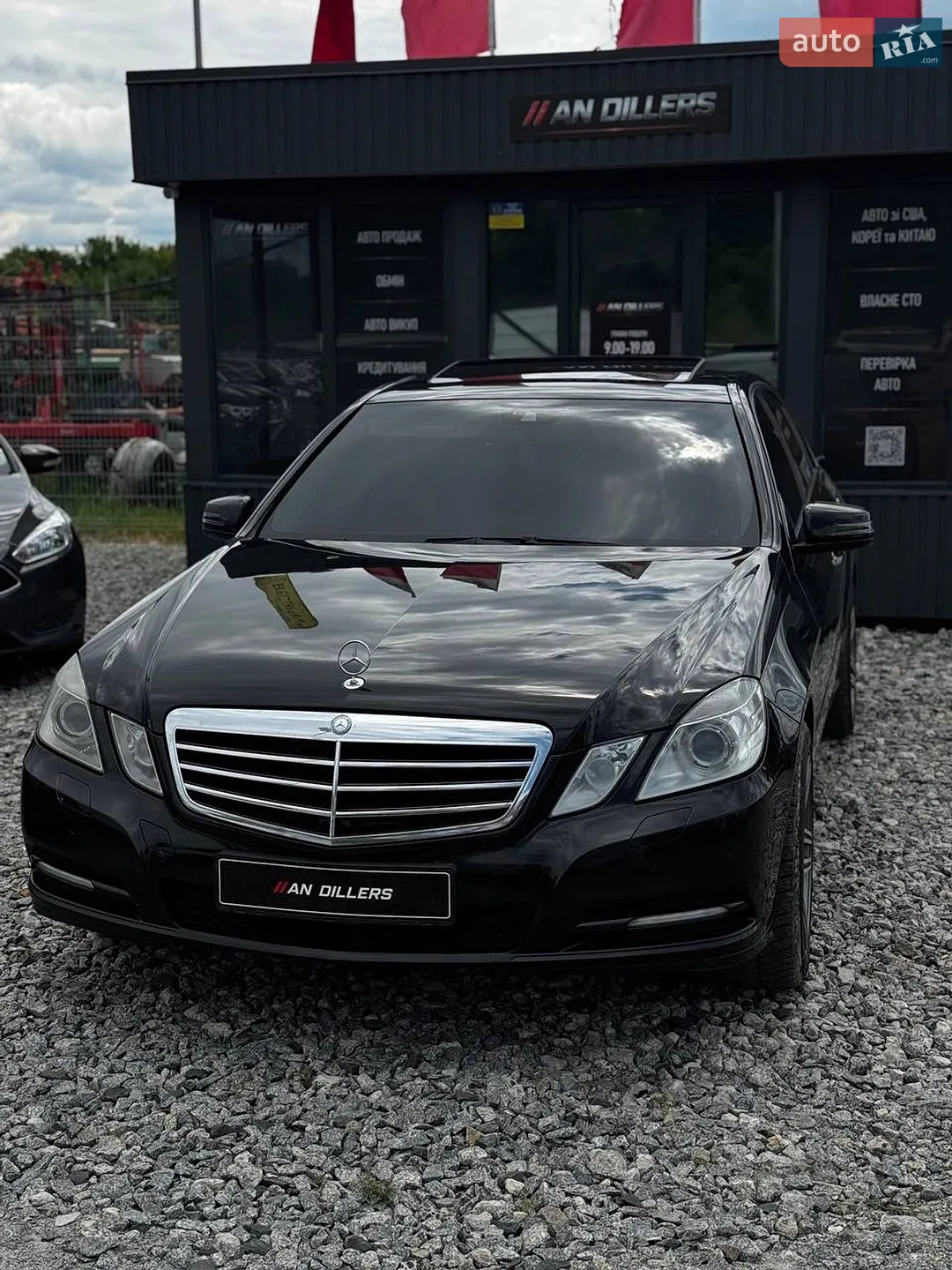 2011 Mercedes-Benz E-klasse - мініатюра 13