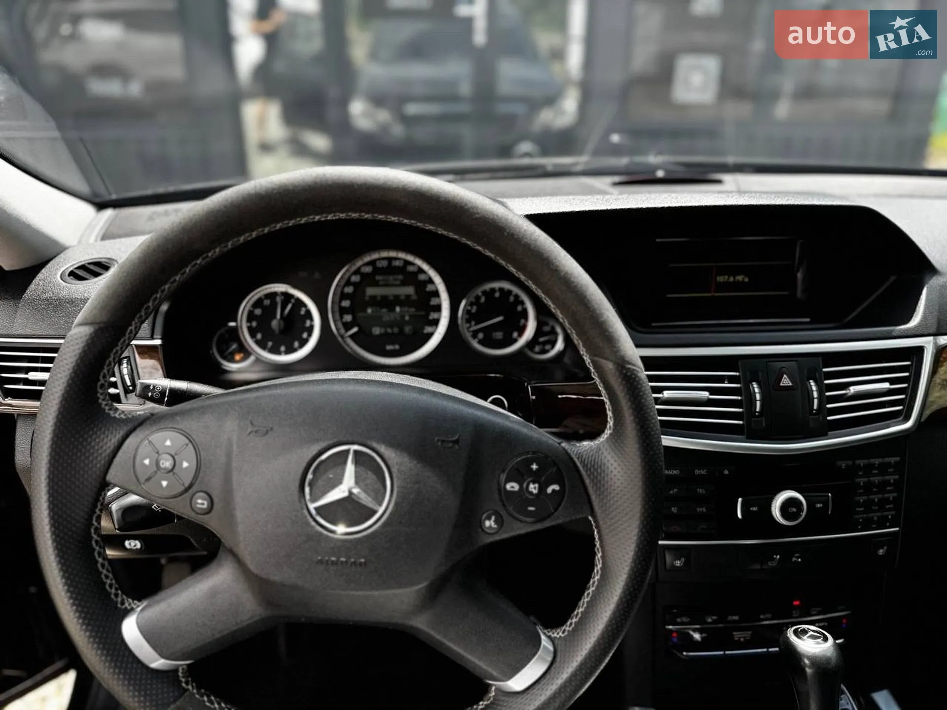 2011 Mercedes-Benz E-klasse - мініатюра 21