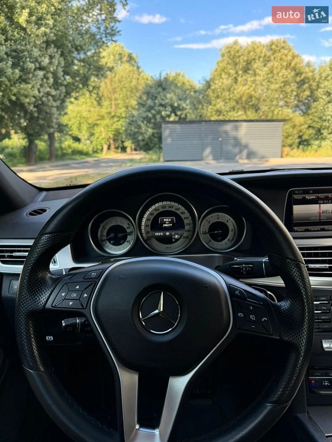 2013 Mercedes-Benz E-klasse - мініатюра 17