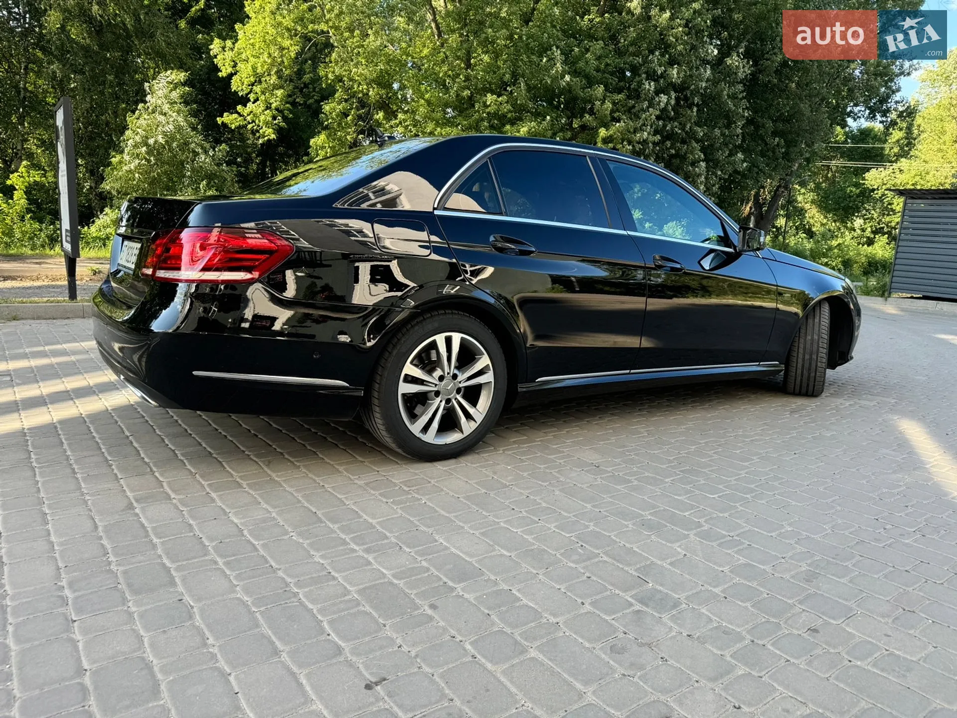 2013 Mercedes-Benz E-klasse - мініатюра 14
