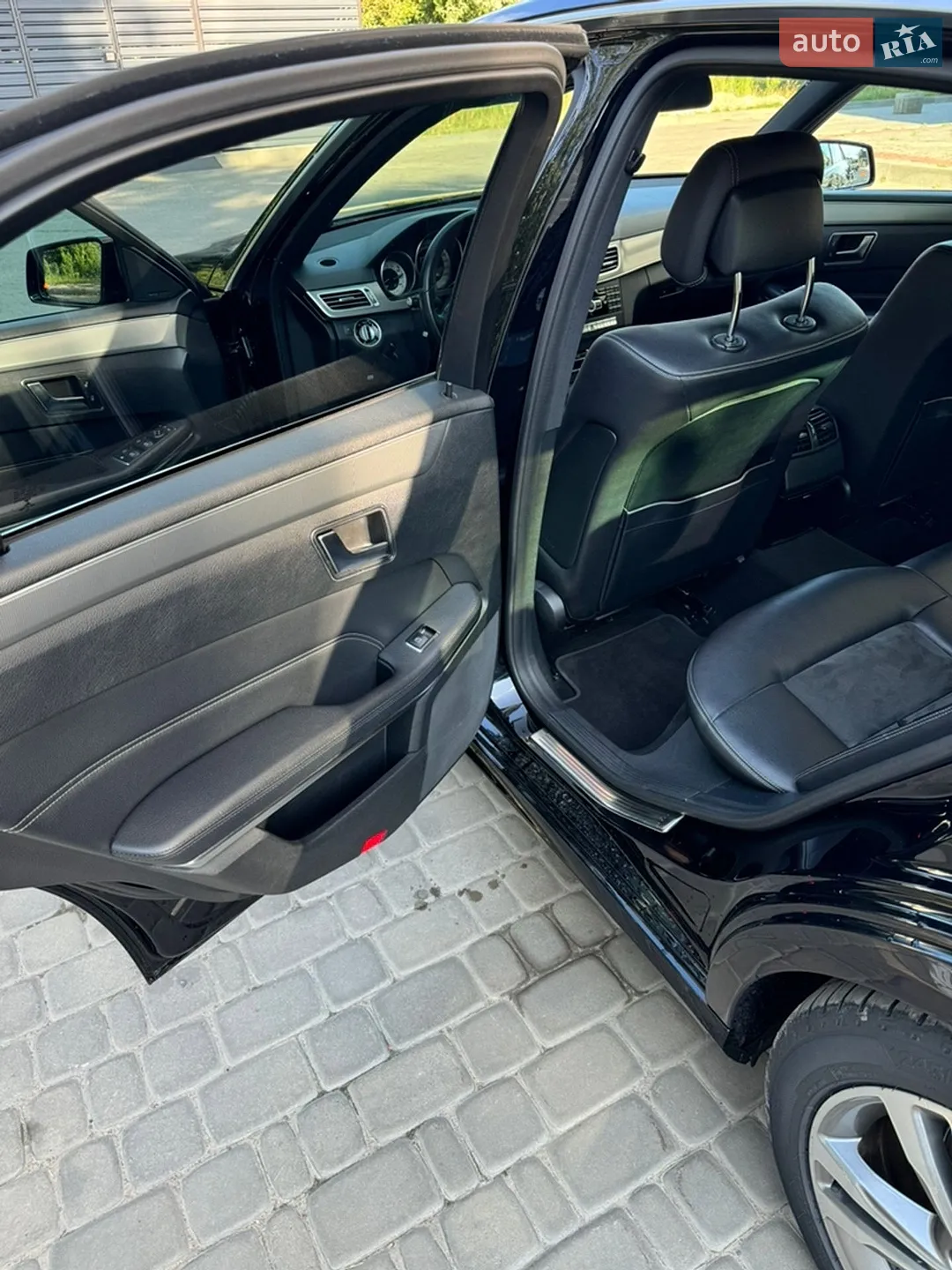 2013 Mercedes-Benz E-klasse - мініатюра 23