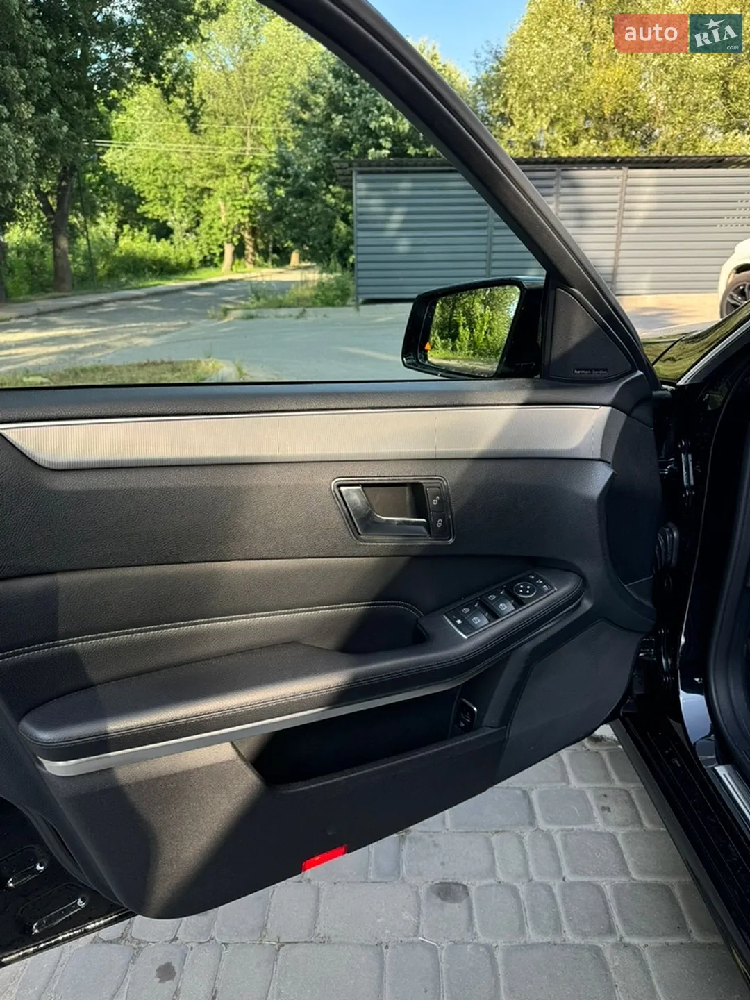 2013 Mercedes-Benz E-klasse - мініатюра 30
