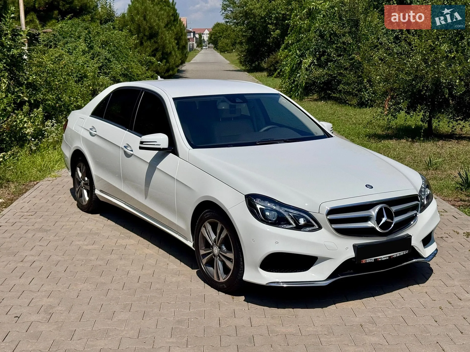 2013 Mercedes-Benz E-klasse - фото 1