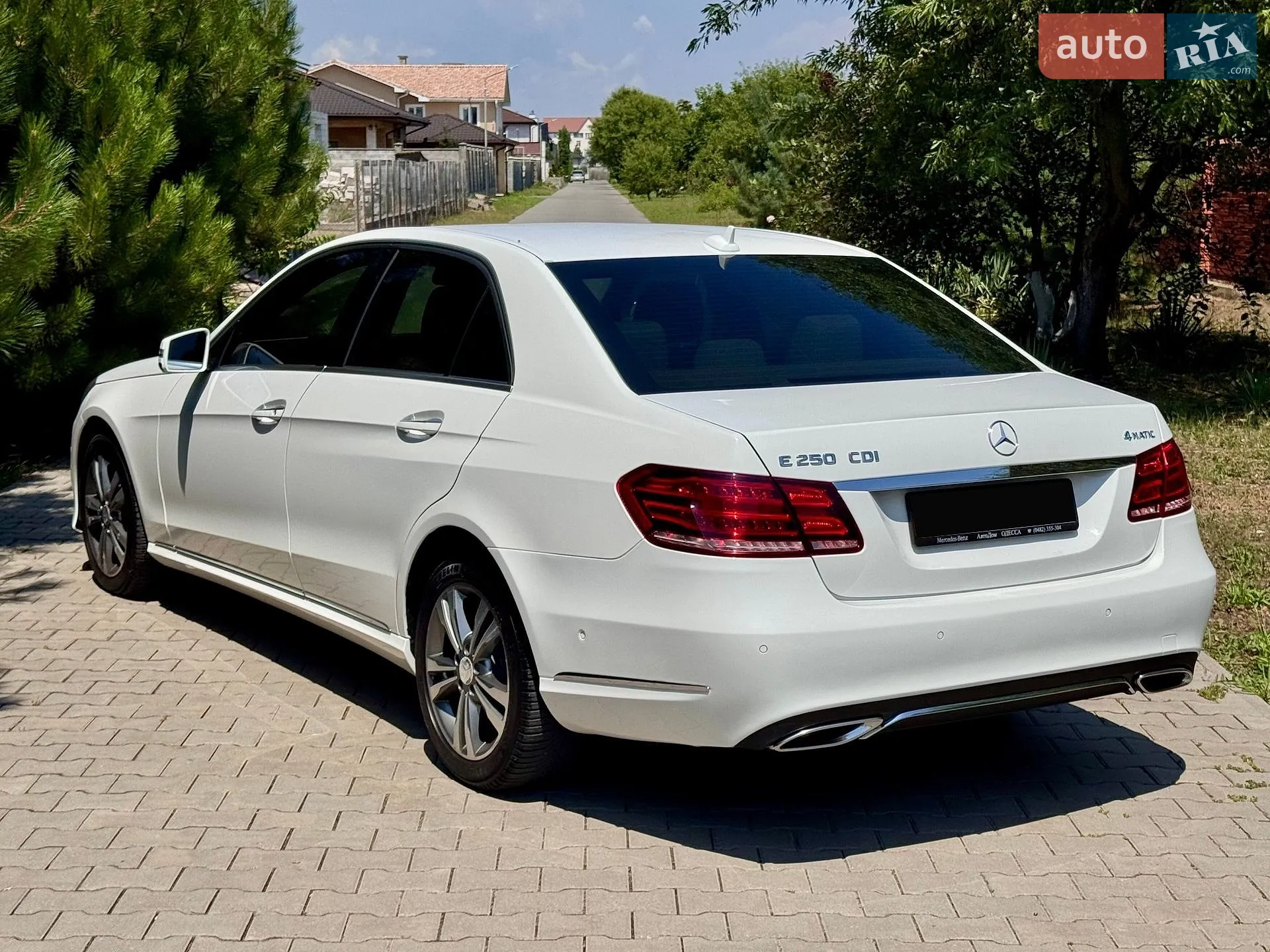 2013 Mercedes-Benz E-klasse - мініатюра 20