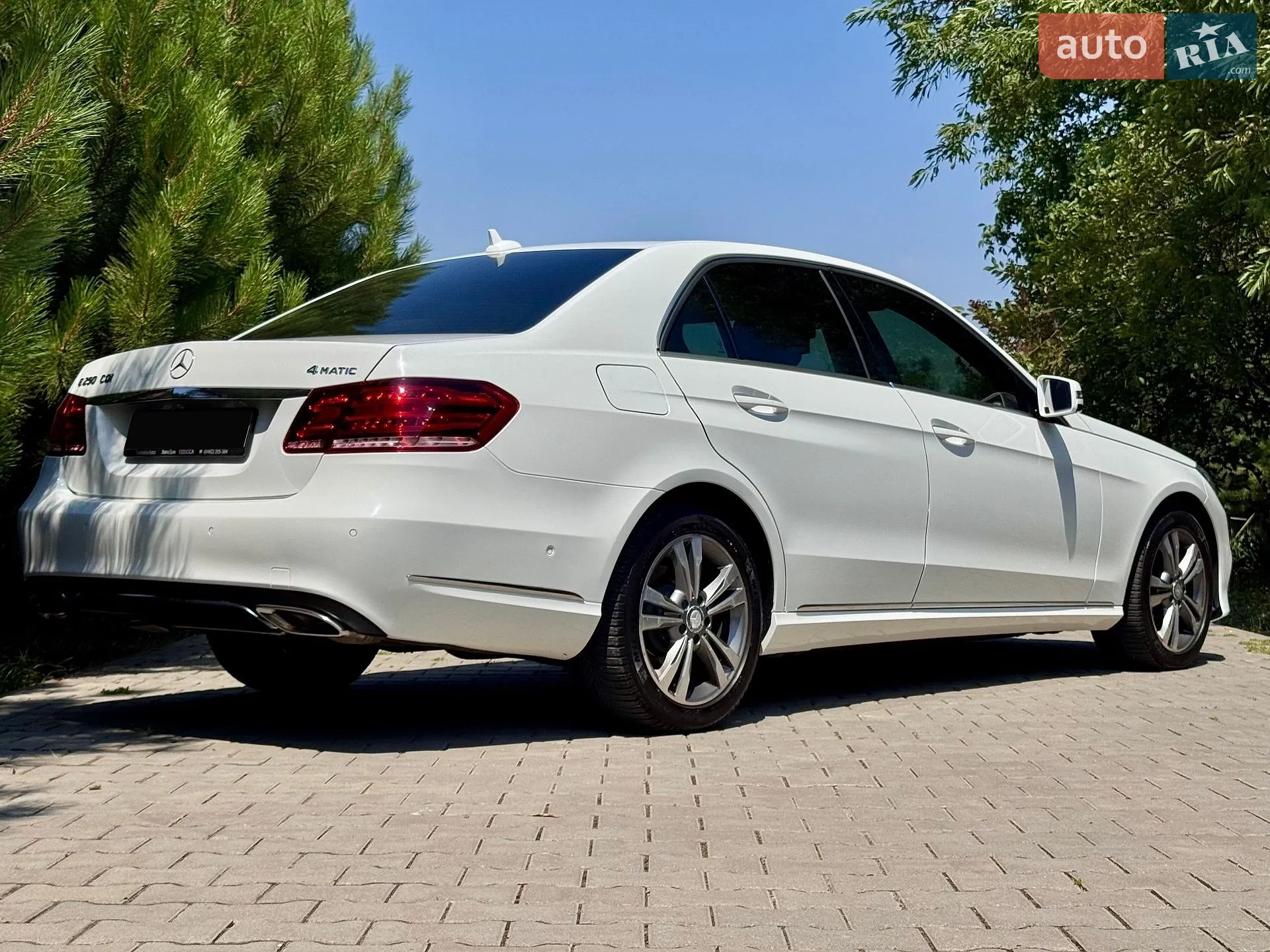 2013 Mercedes-Benz E-klasse - мініатюра 29