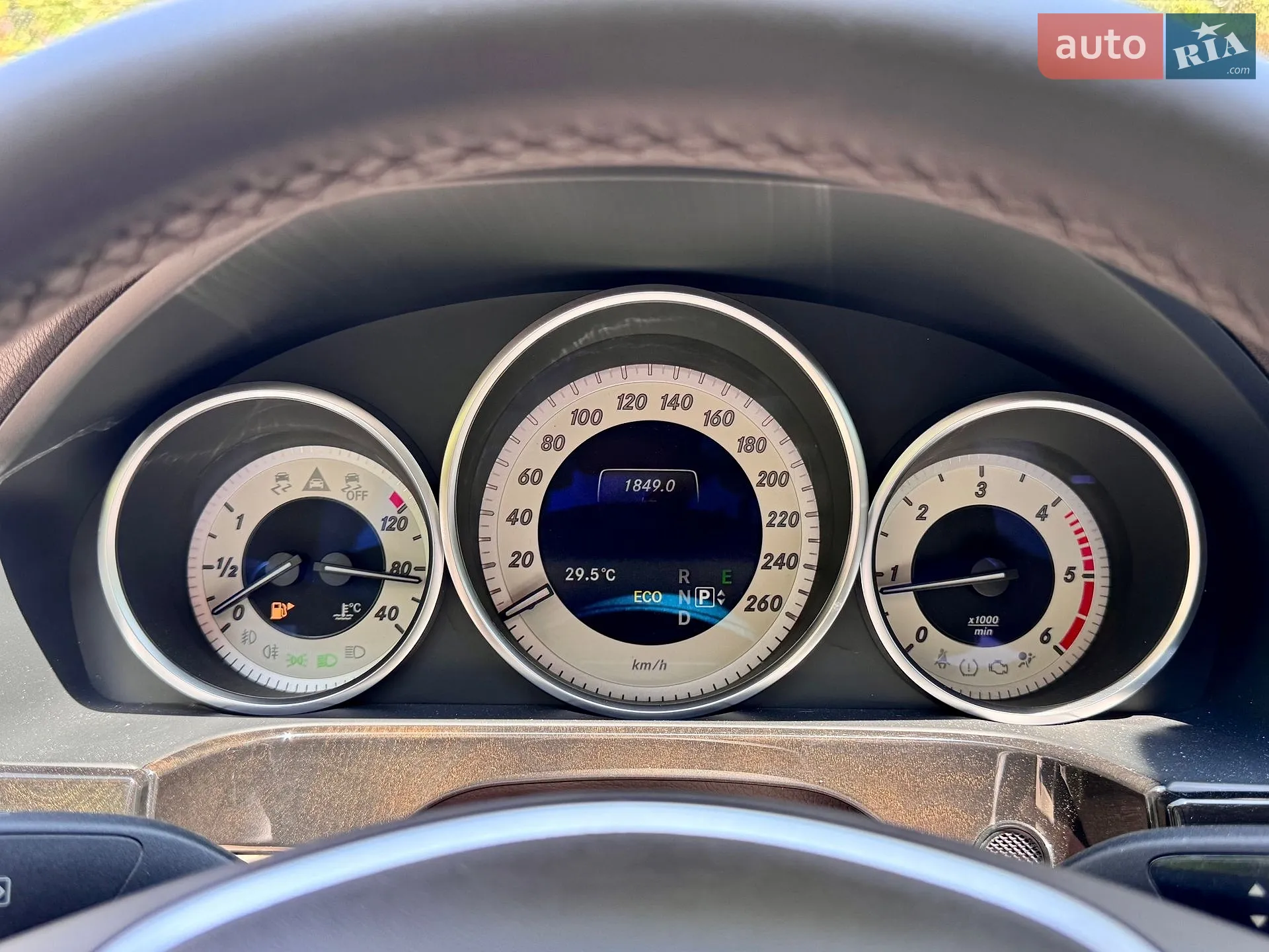 2013 Mercedes-Benz E-klasse - мініатюра 45
