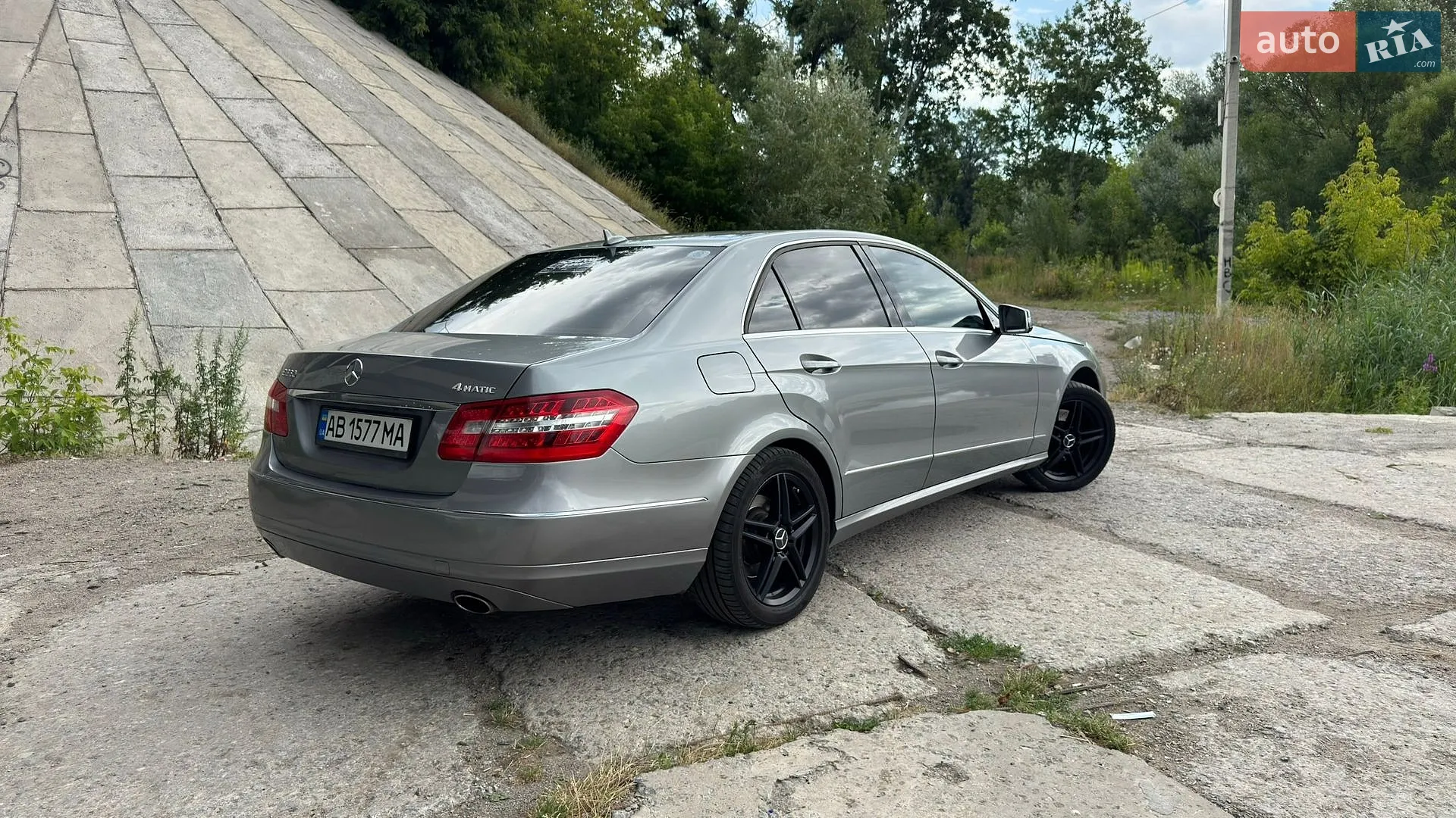 2010 Mercedes-Benz E-klasse - мініатюра 21