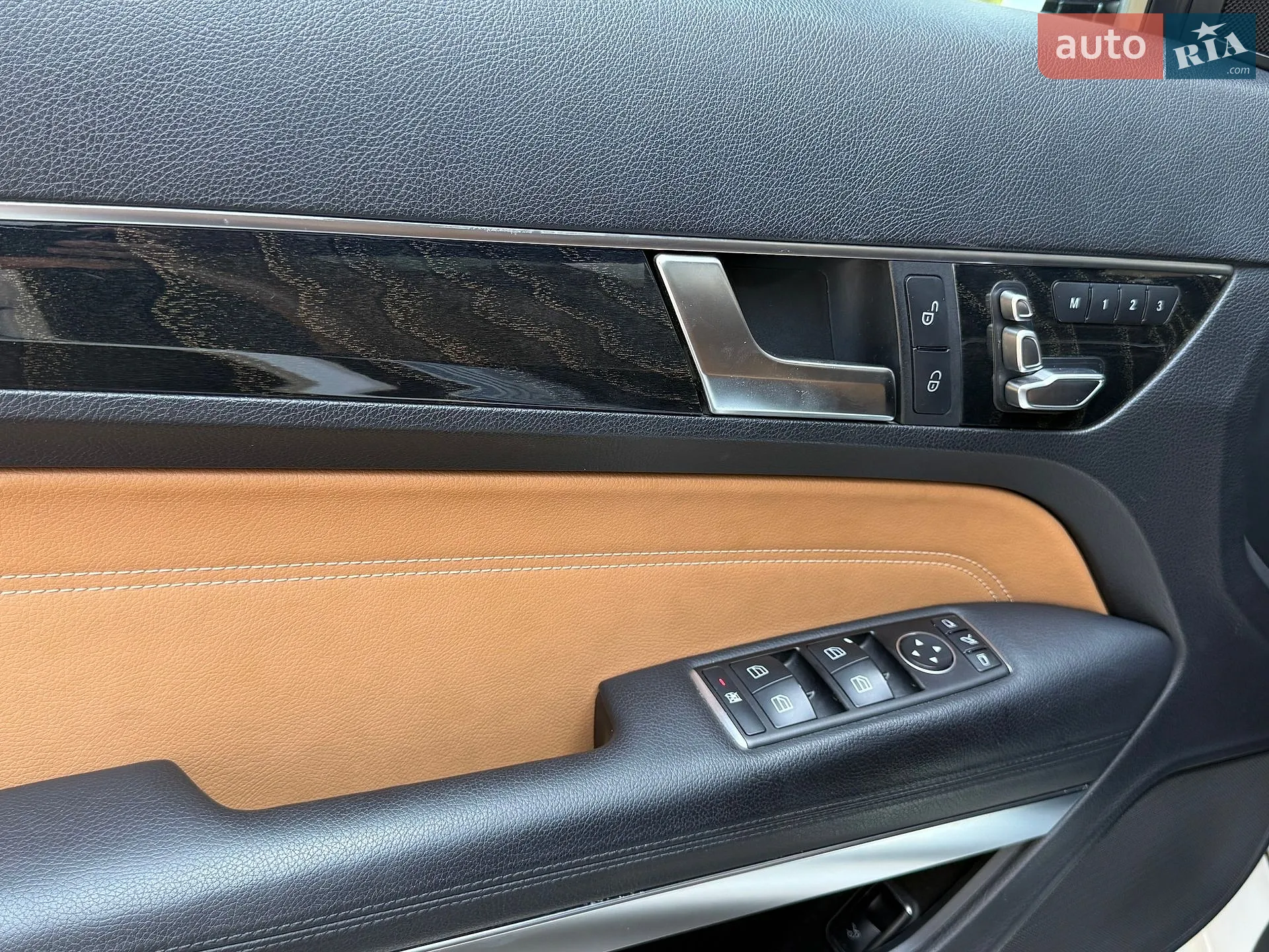 2016 Mercedes-Benz E-klasse - мініатюра 19