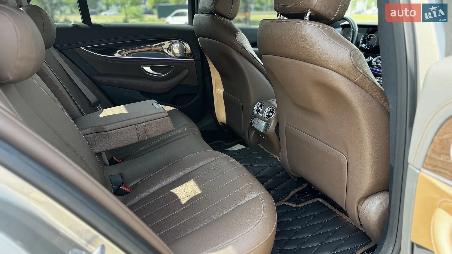 2021 Mercedes-Benz E-klasse - мініатюра 12