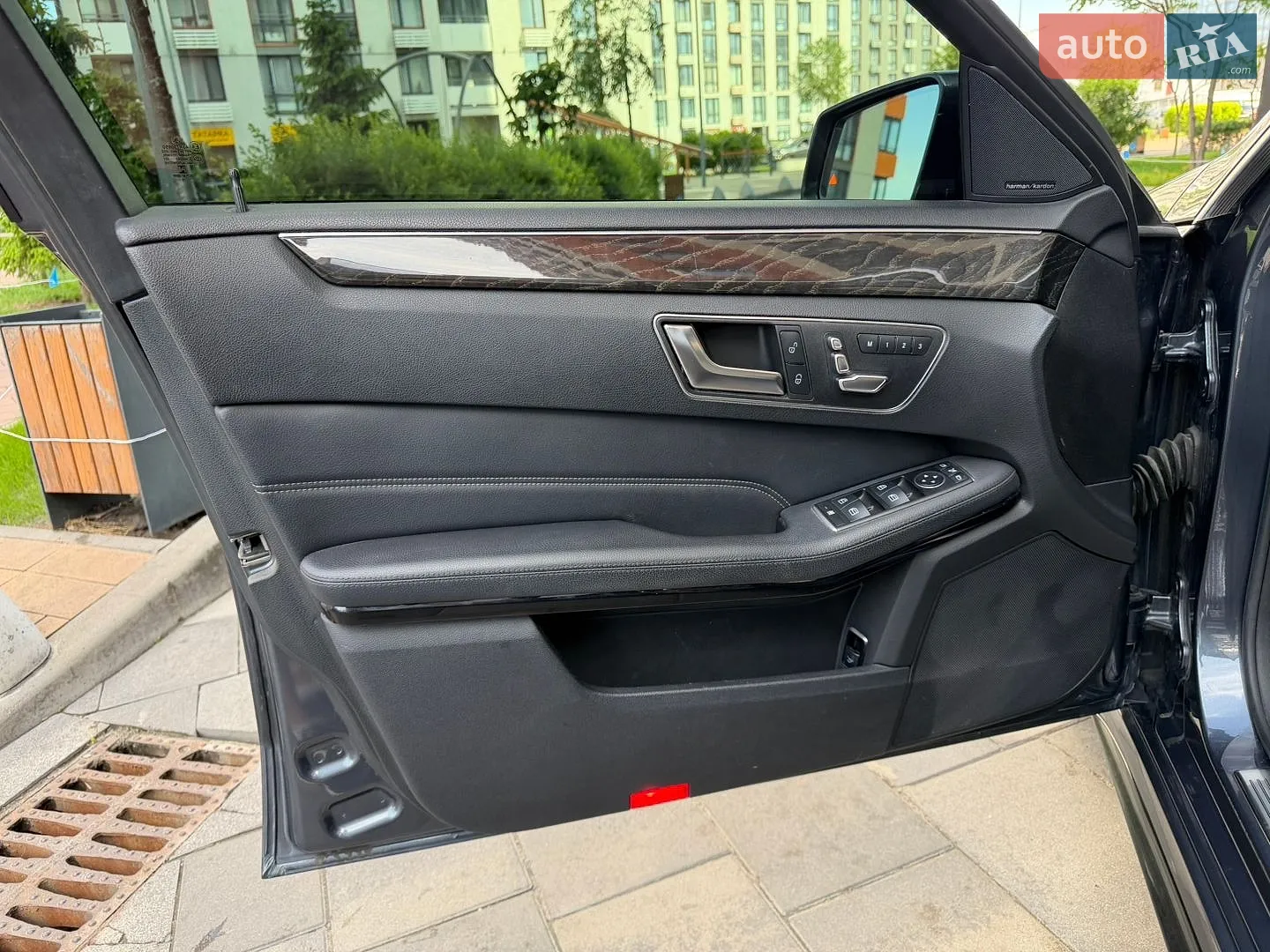 2015 Mercedes-Benz E-klasse - мініатюра 12