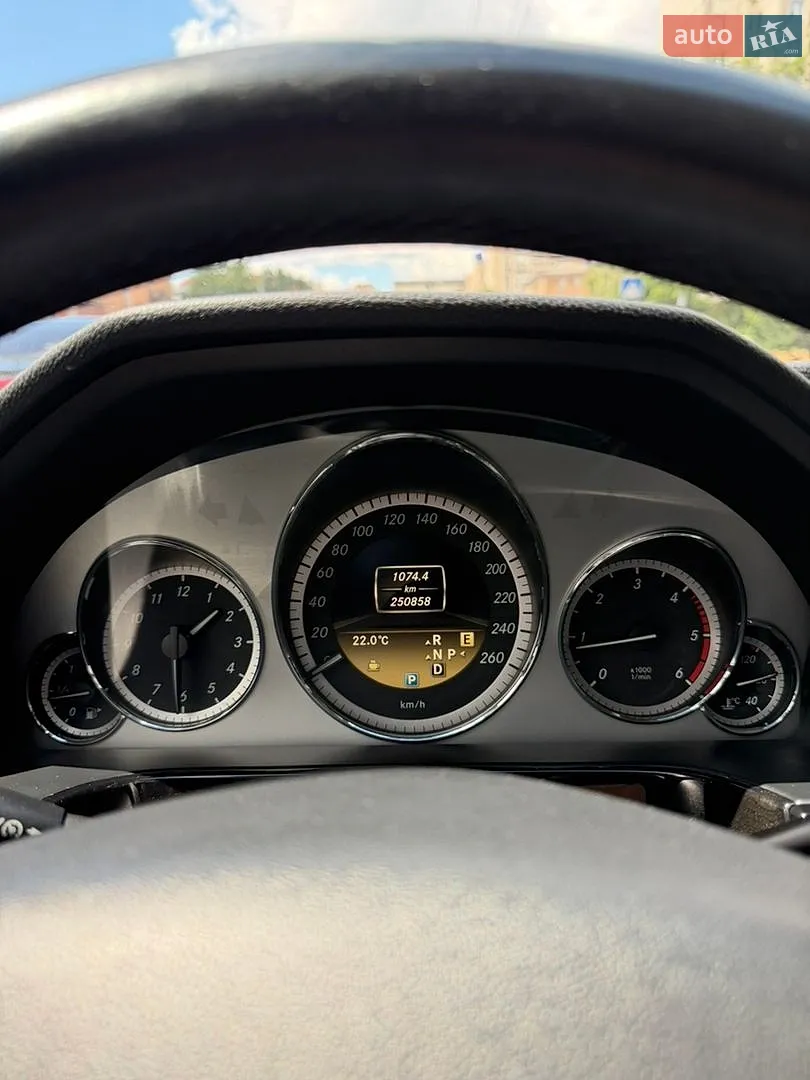 2011 Mercedes-Benz E-klasse - мініатюра 16