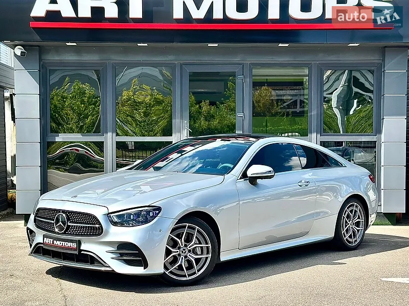 Mercedes-Benz E-Class 2022