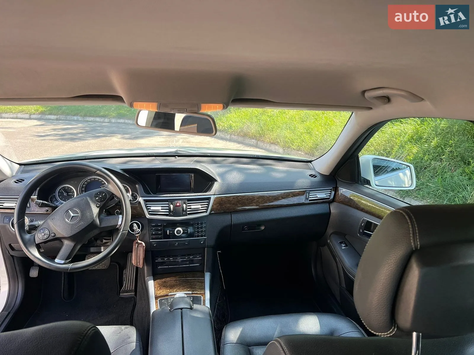 2012 Mercedes-Benz E-klasse - мініатюра 19