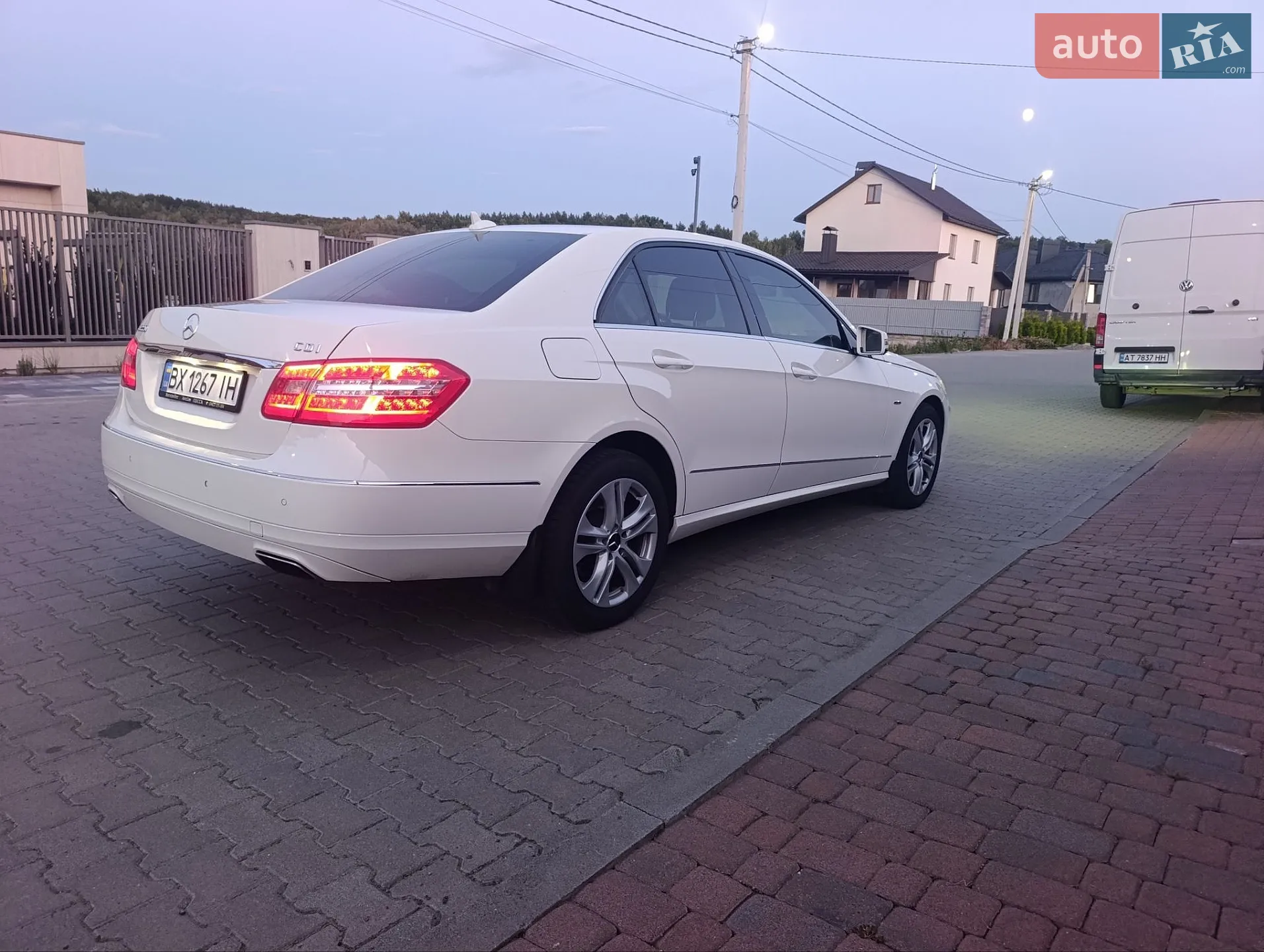 2011 Mercedes-Benz E-klasse - мініатюра 5