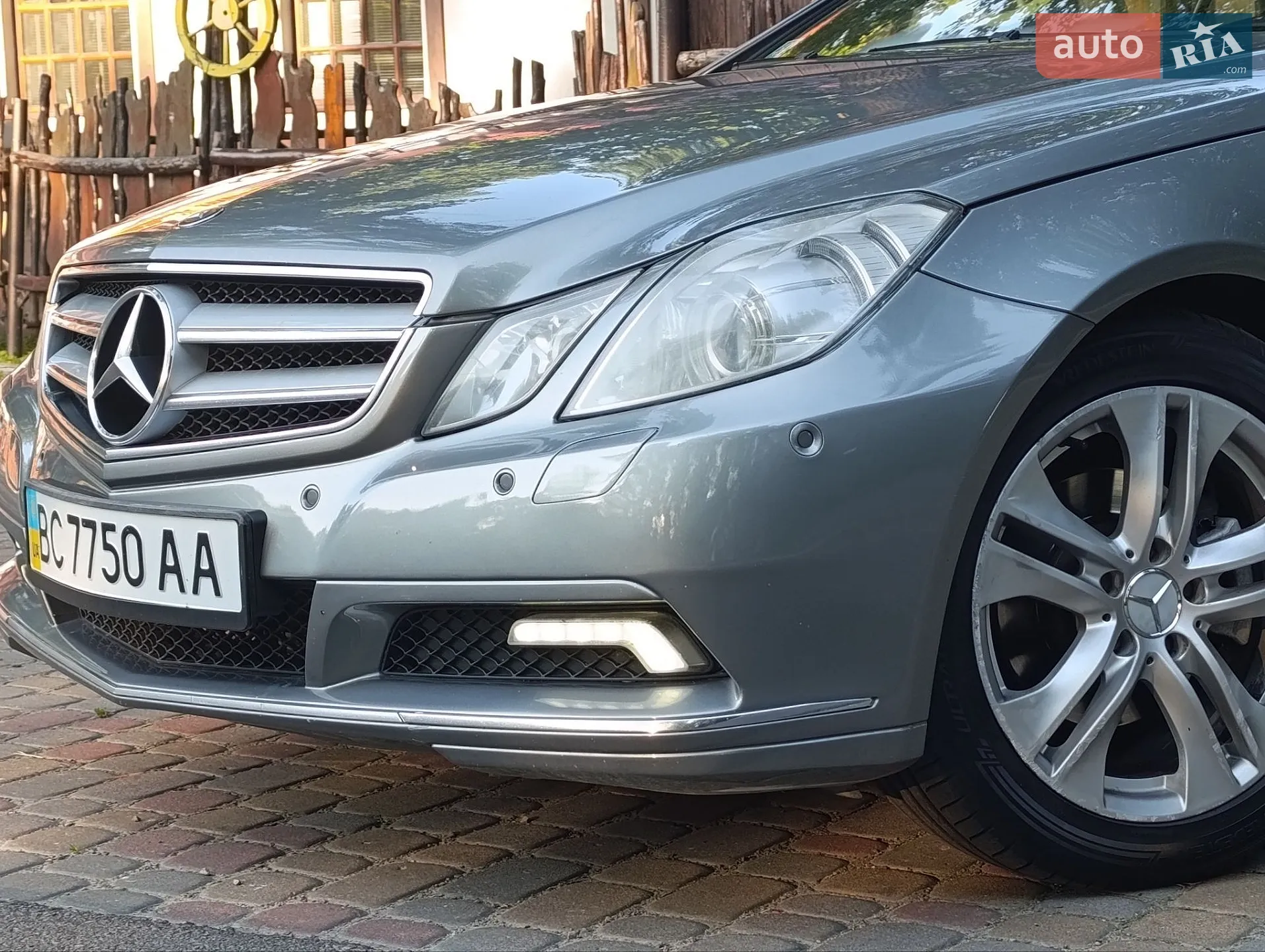 2010 Mercedes-Benz E-klasse - мініатюра 28