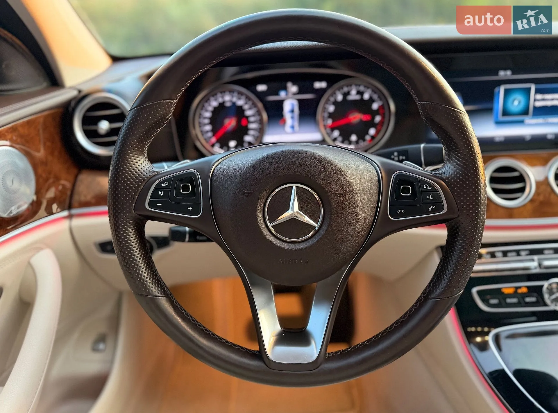 2016 Mercedes-Benz E-klasse - мініатюра 30