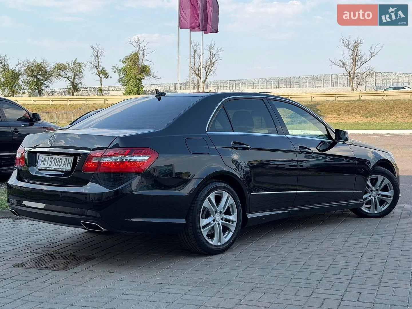 2013 Mercedes-Benz E-klasse - мініатюра 3