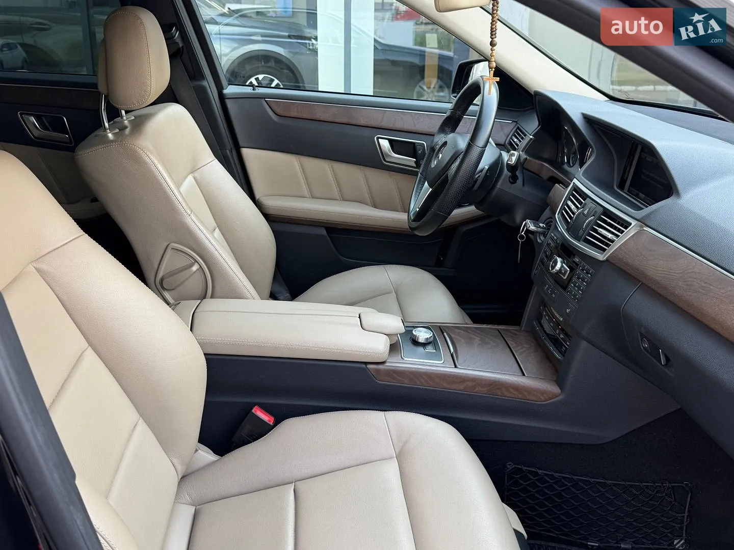 2013 Mercedes-Benz E-klasse - мініатюра 33