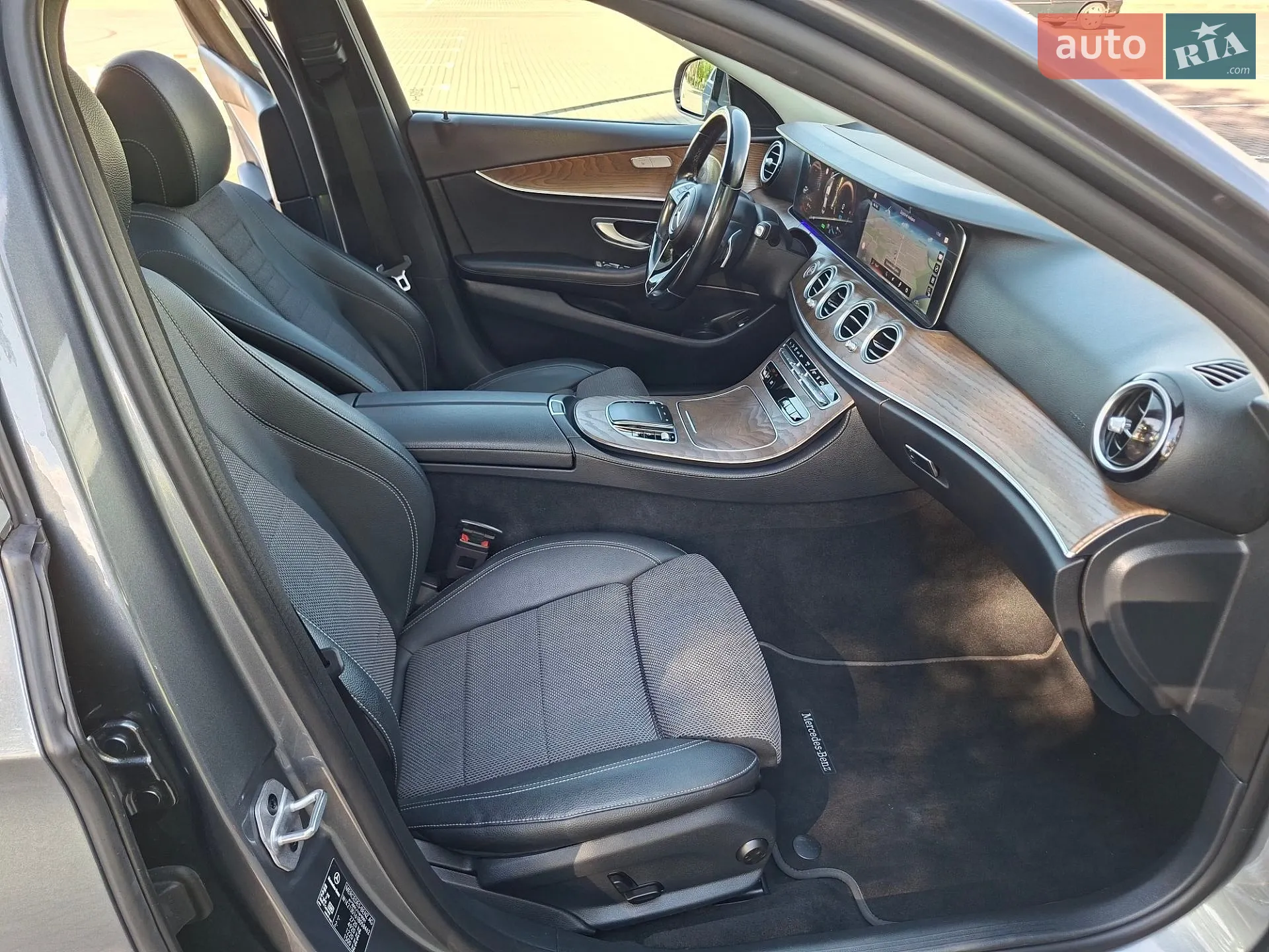2022 Mercedes-Benz E-klasse - мініатюра 28