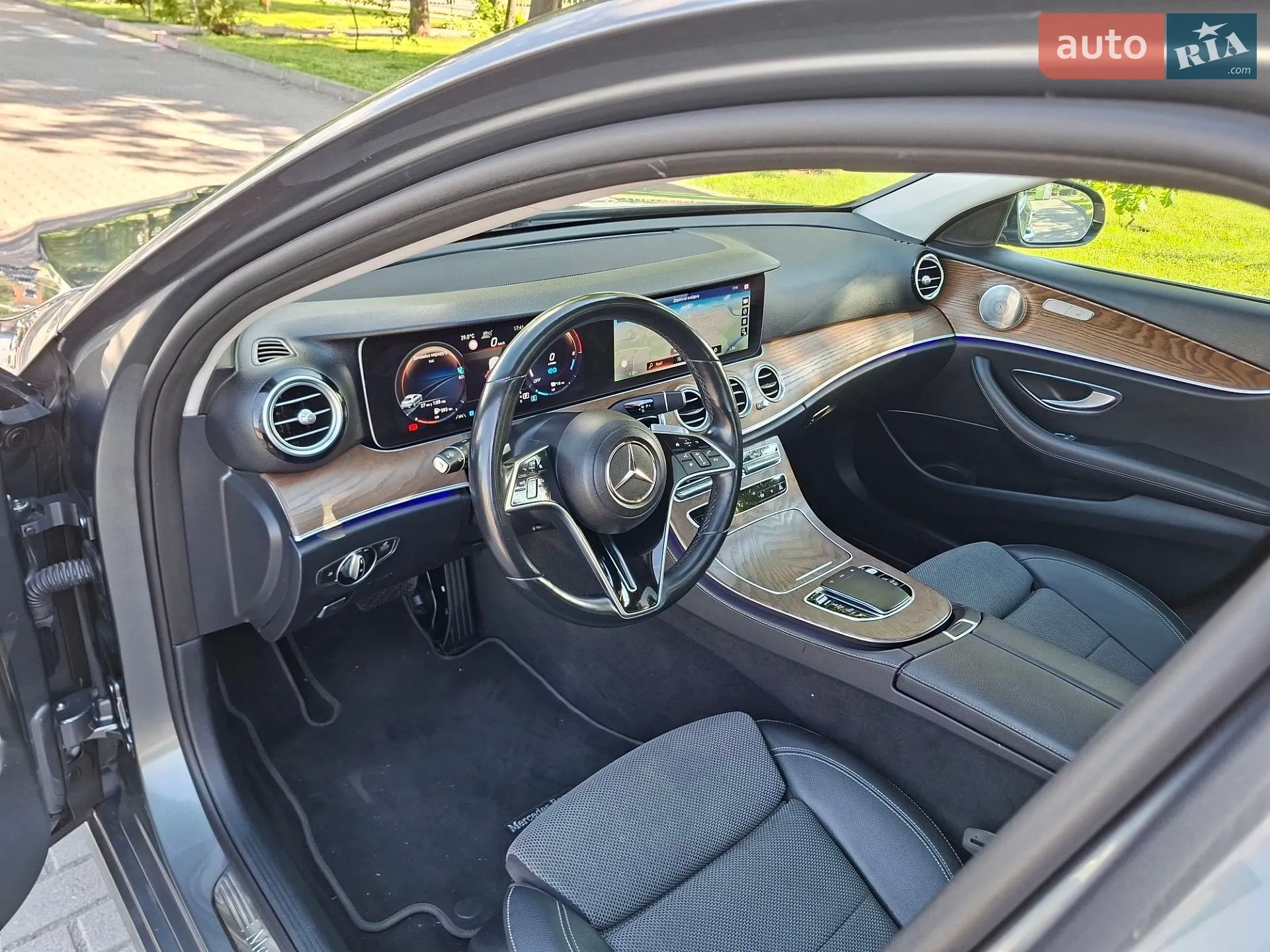 2022 Mercedes-Benz E-klasse - мініатюра 38