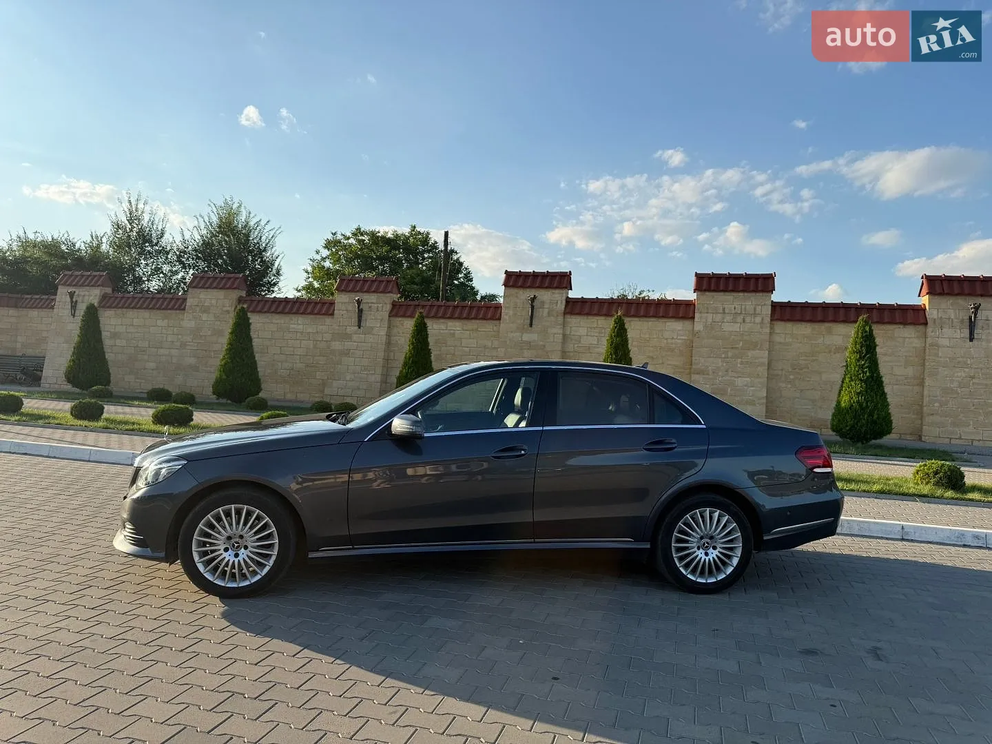 2015 Mercedes-Benz E-klasse - мініатюра 2
