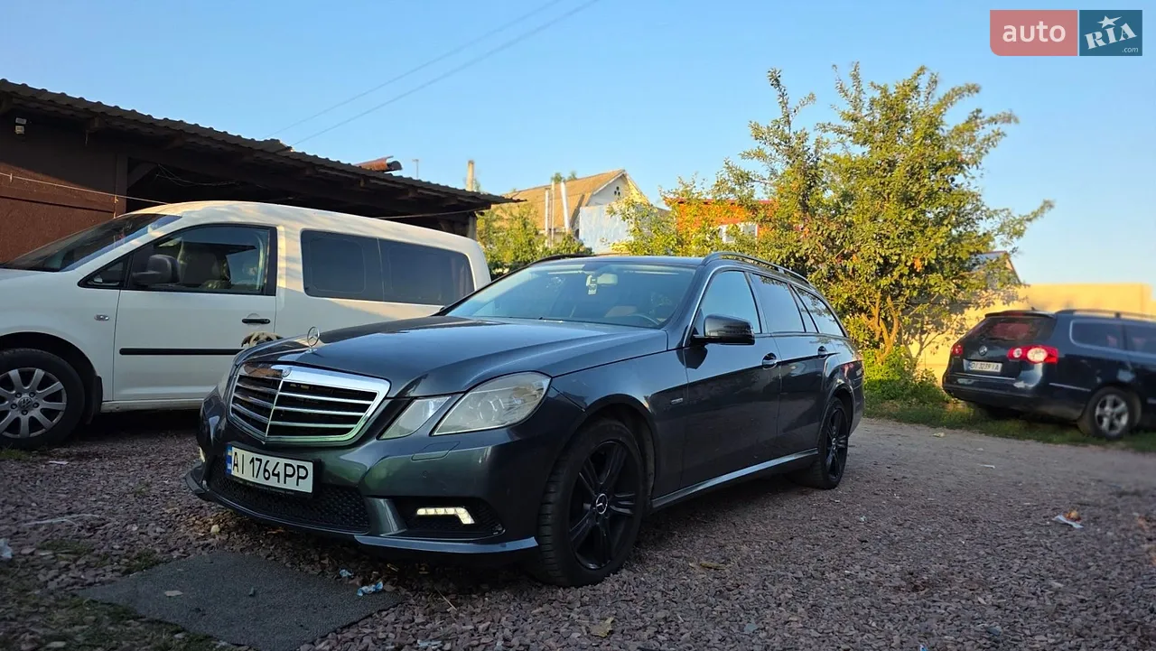 2010 Mercedes-Benz E-klasse - мініатюра 35