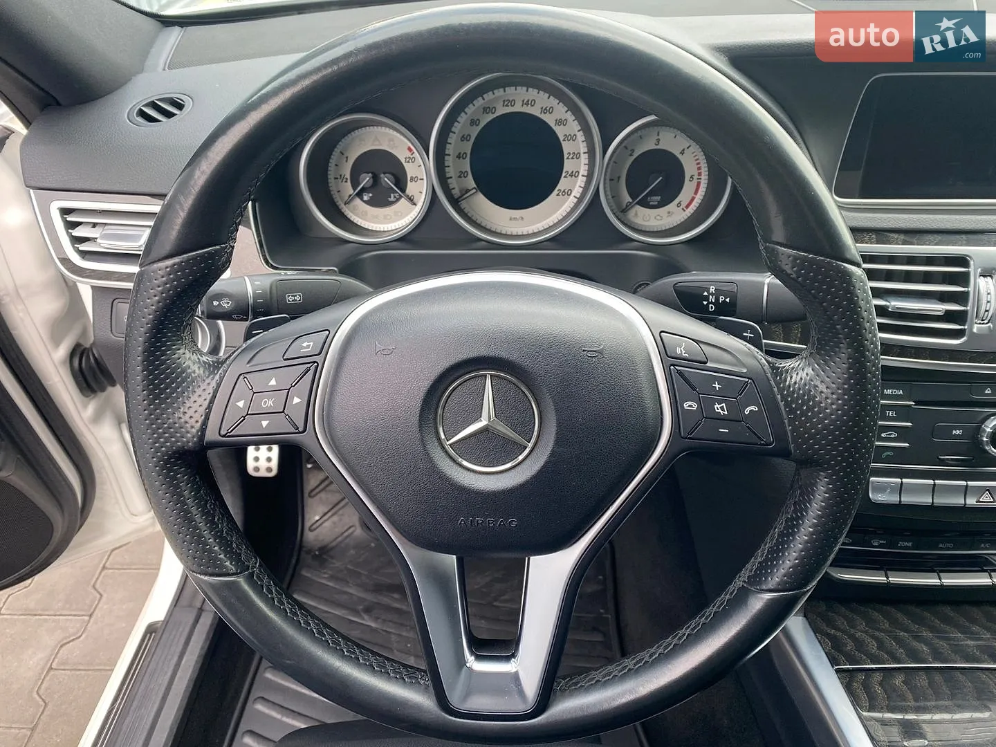 2015 Mercedes-Benz E-klasse - мініатюра 13