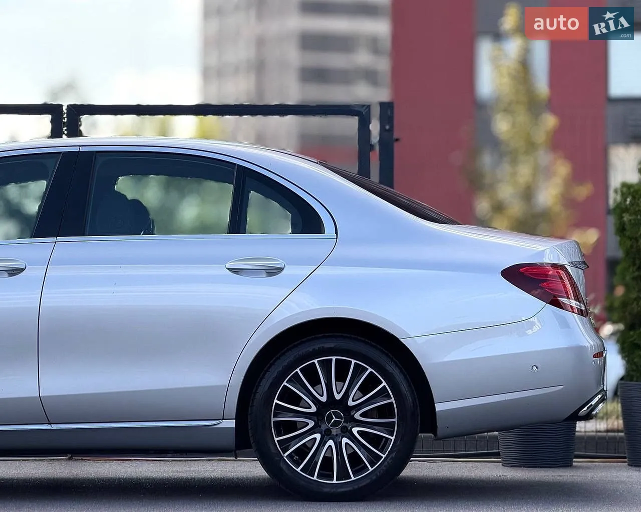 2016 Mercedes-Benz E-klasse - мініатюра 12
