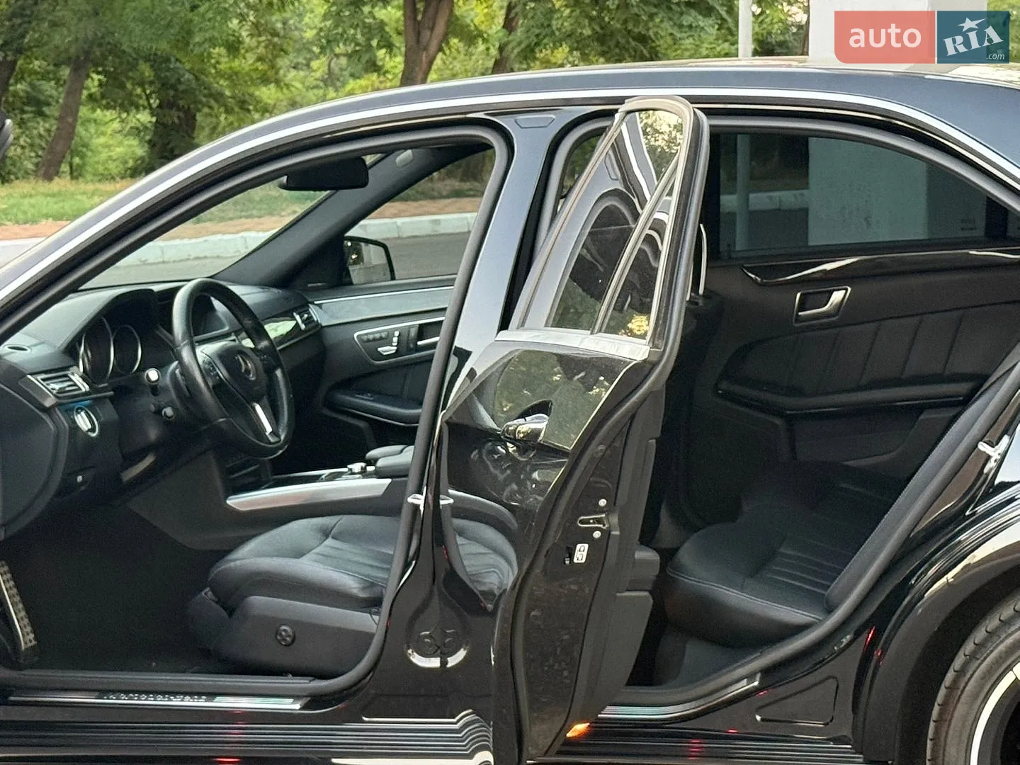 2015 Mercedes-Benz E-klasse - мініатюра 18