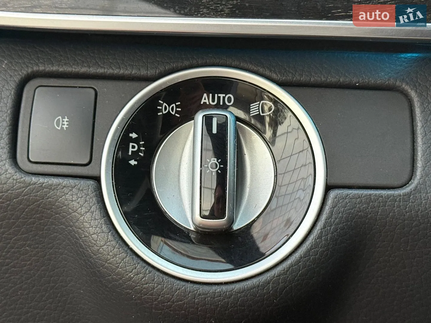 2015 Mercedes-Benz E-klasse - мініатюра 30