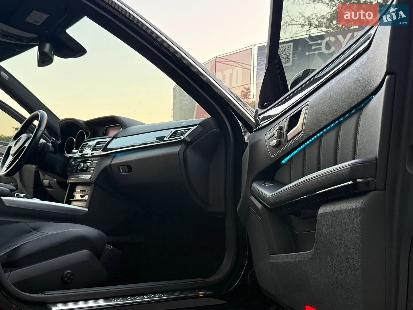 2015 Mercedes-Benz E-klasse - мініатюра 35
