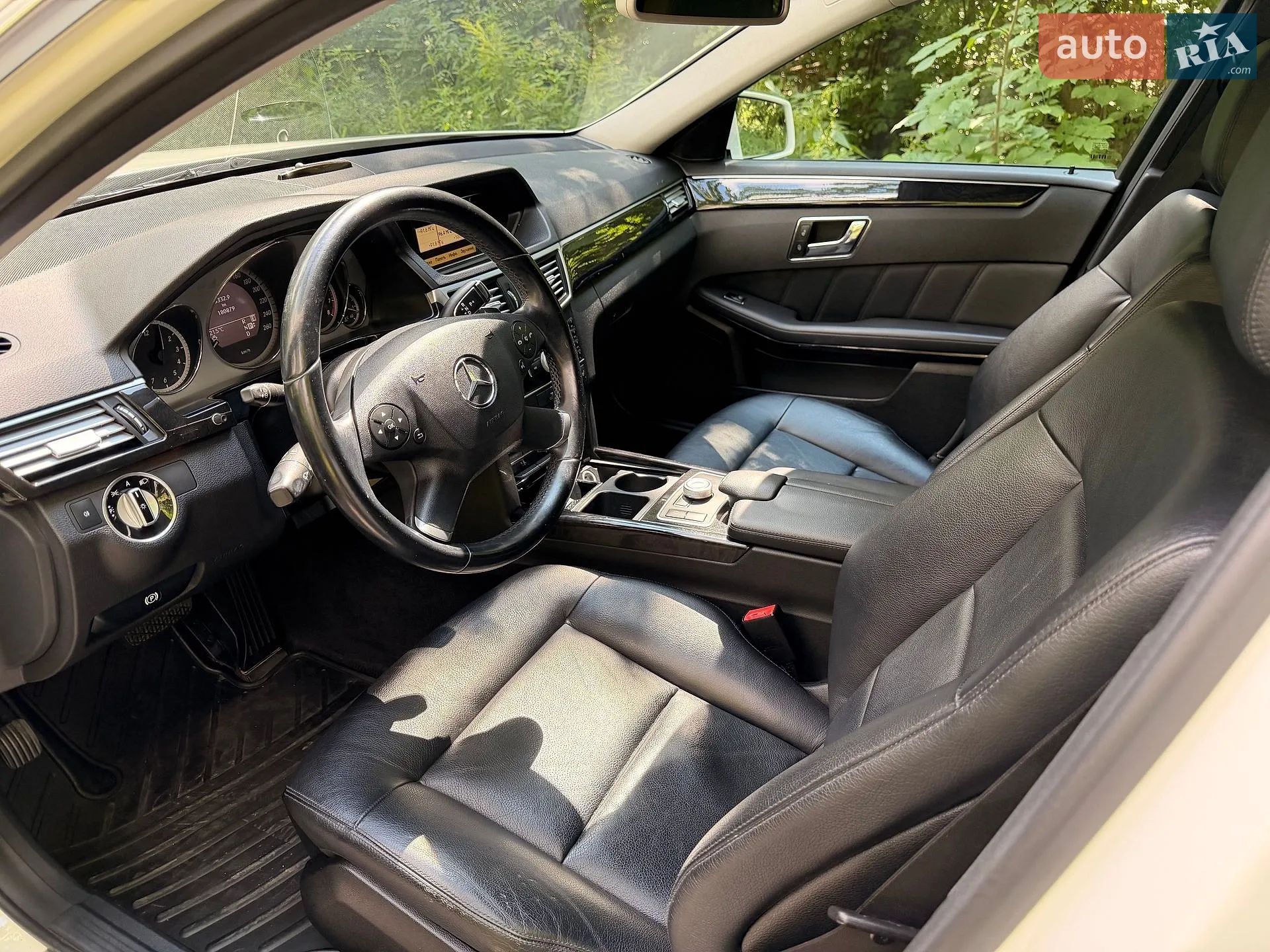 2010 Mercedes-Benz E-klasse - мініатюра 12
