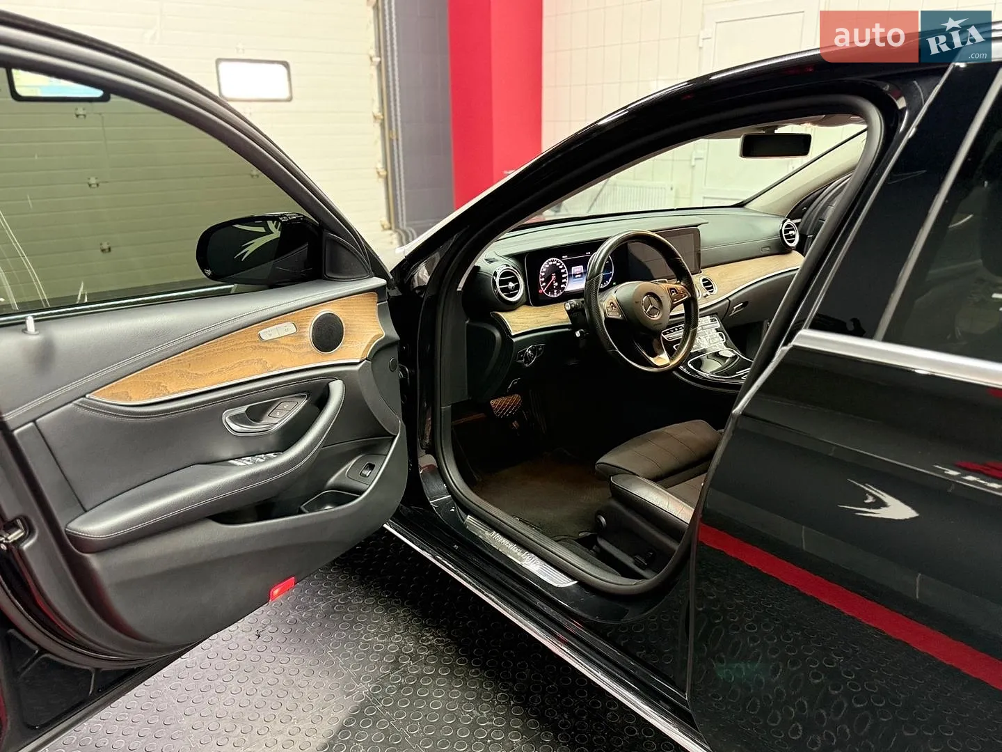2017 Mercedes-Benz E-klasse - мініатюра 17