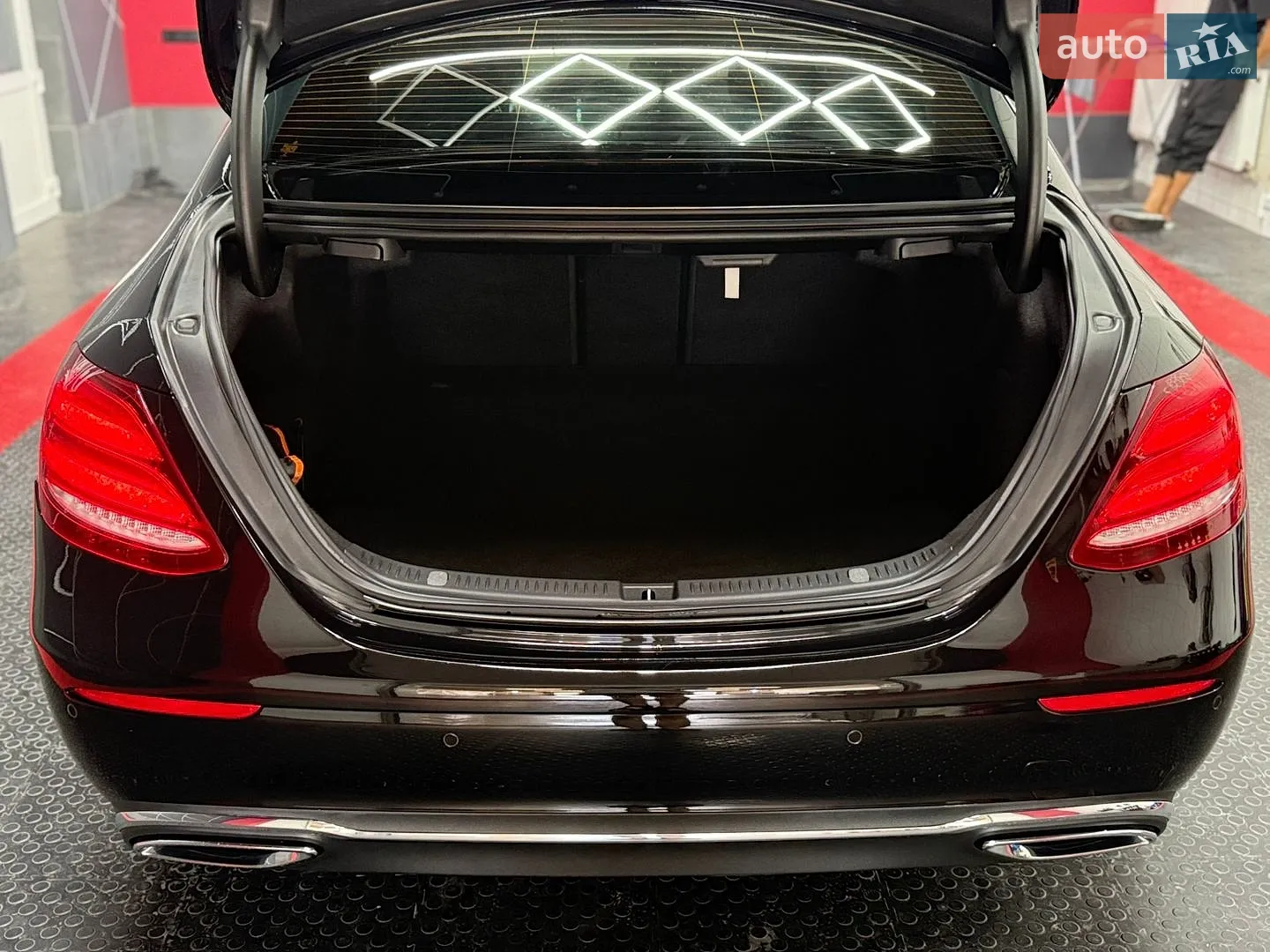 2017 Mercedes-Benz E-klasse - мініатюра 39