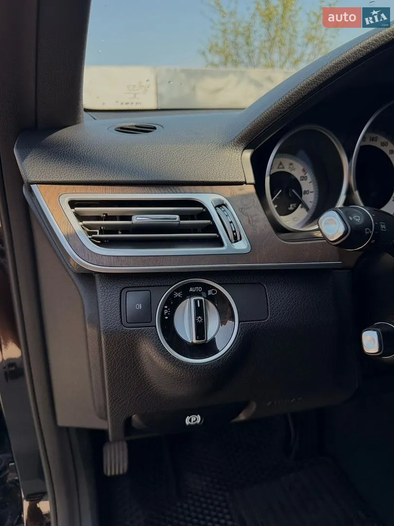 2013 Mercedes-Benz E-klasse - мініатюра 19