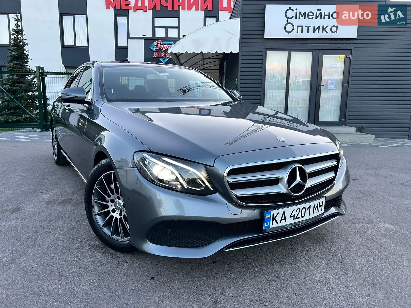 2016 Mercedes-Benz E-klasse - мініатюра 10