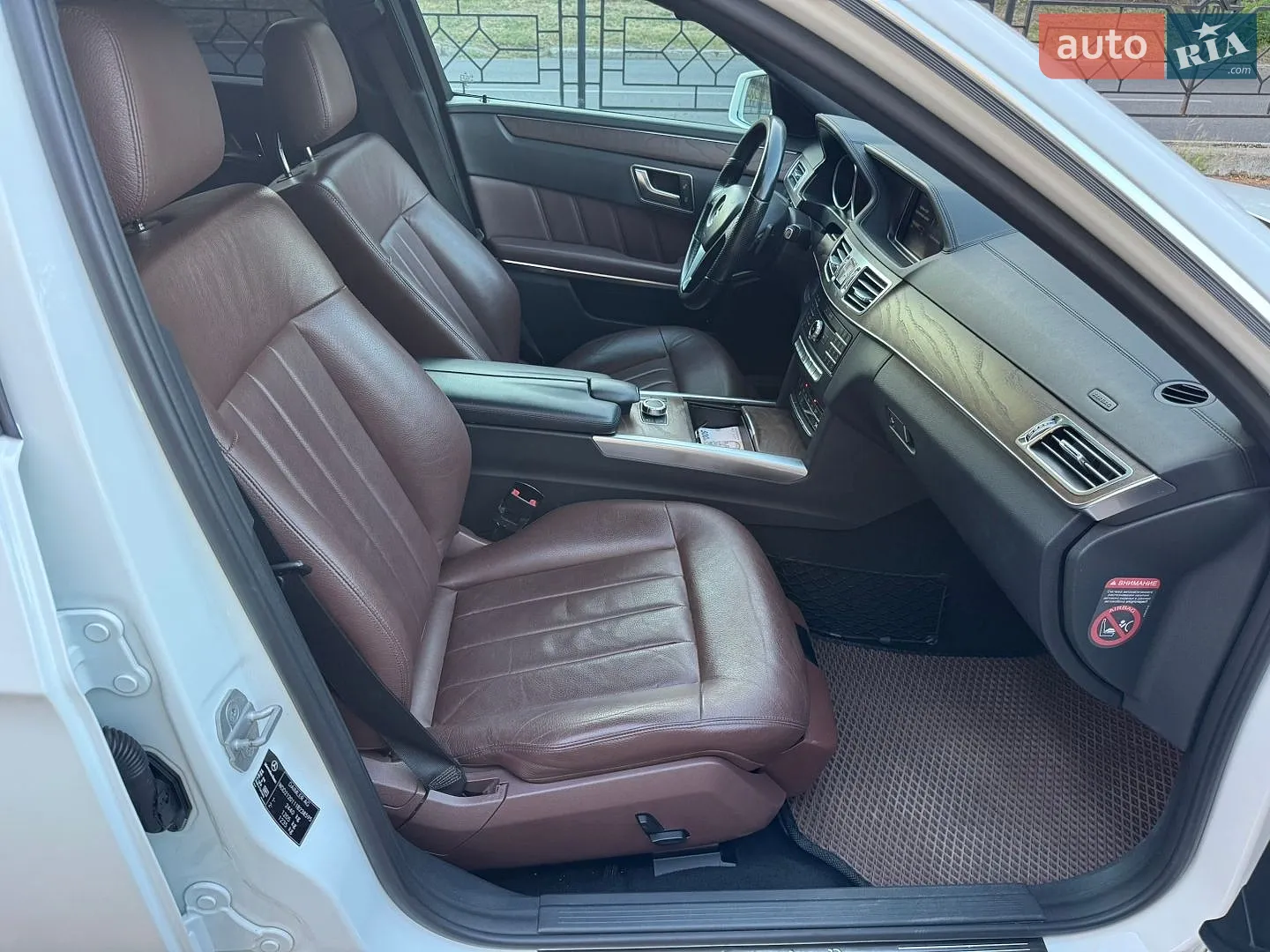 2015 Mercedes-Benz E-klasse - мініатюра 14