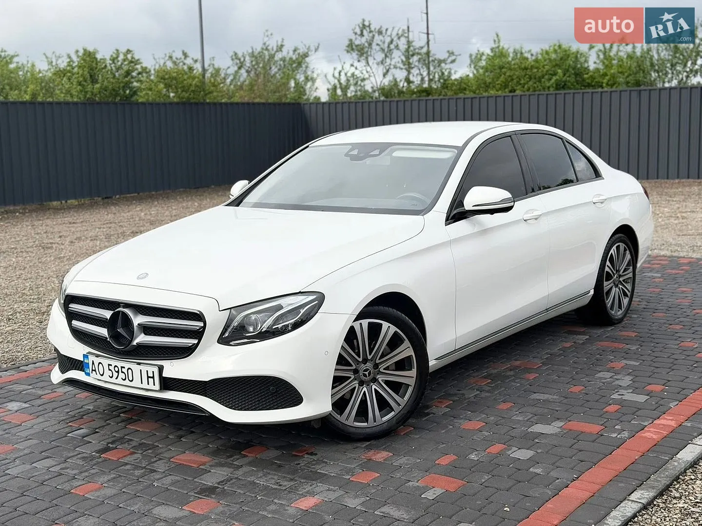 2016 Mercedes-Benz E-klasse - мініатюра 10