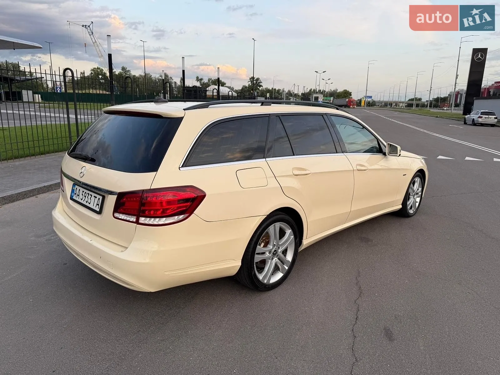 2012 Mercedes-Benz E-klasse - мініатюра 7