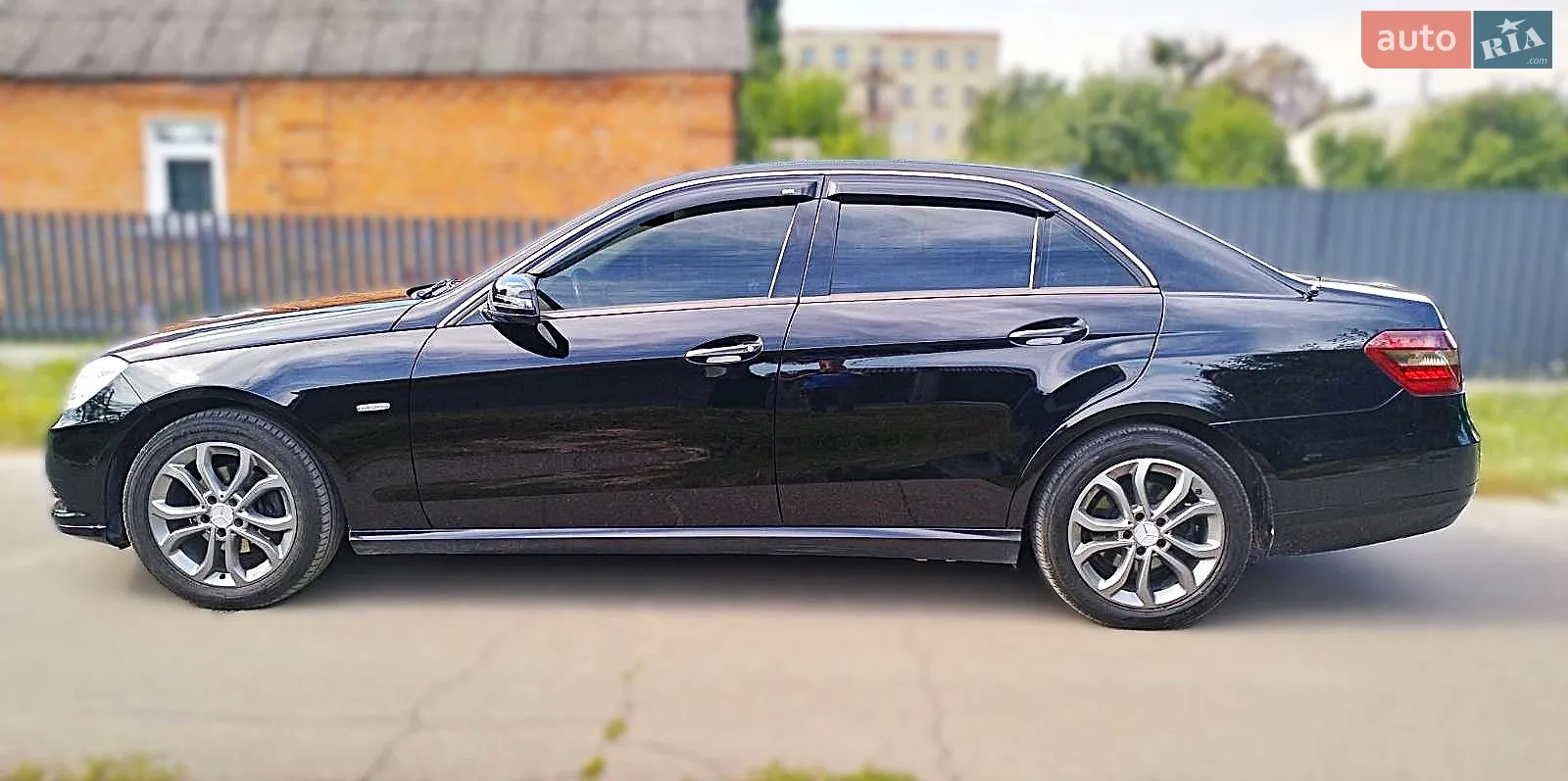 2011 Mercedes-Benz E-klasse - мініатюра 4