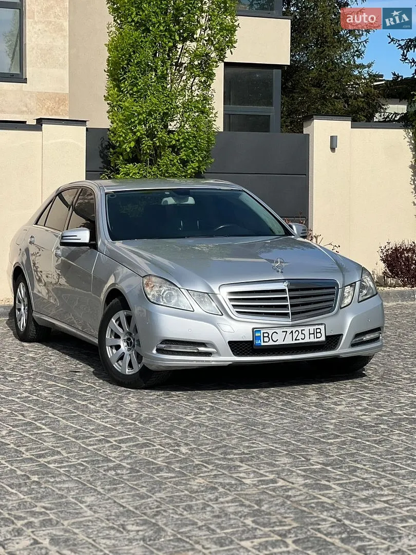 2013 Mercedes-Benz E-klasse - мініатюра 13