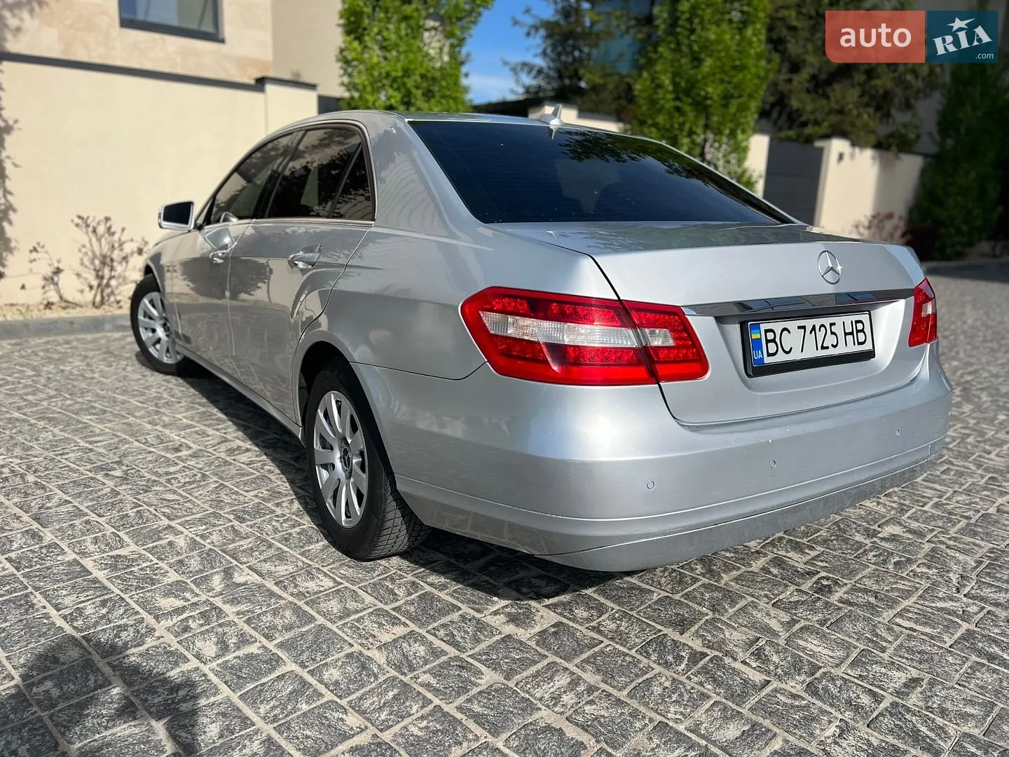2013 Mercedes-Benz E-klasse - мініатюра 21