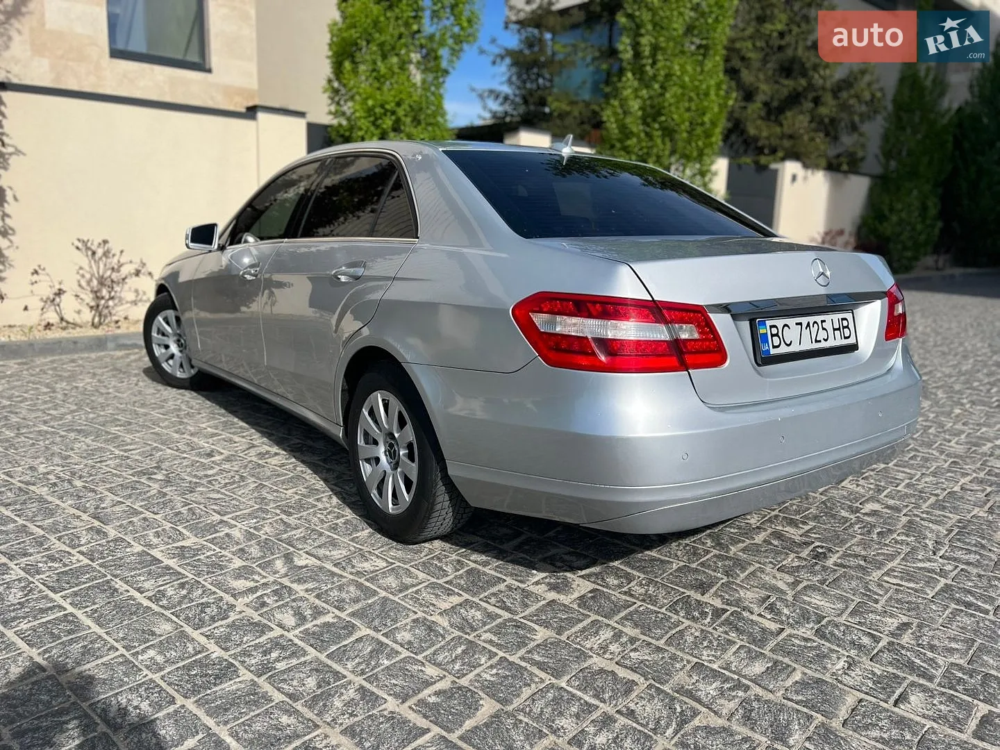 2013 Mercedes-Benz E-klasse - мініатюра 23