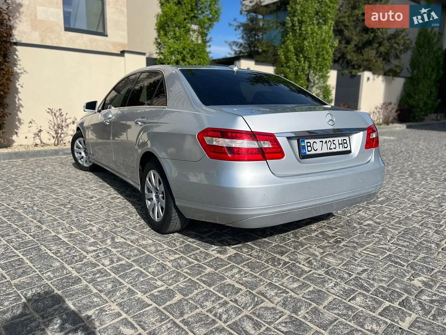 2013 Mercedes-Benz E-klasse - мініатюра 25
