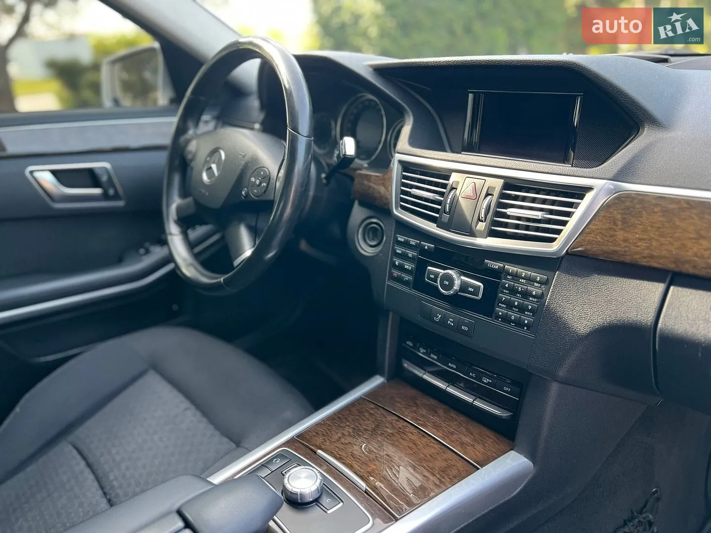 2013 Mercedes-Benz E-klasse - мініатюра 46