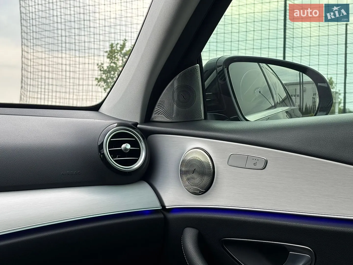 2020 Mercedes-Benz E-klasse - мініатюра 12