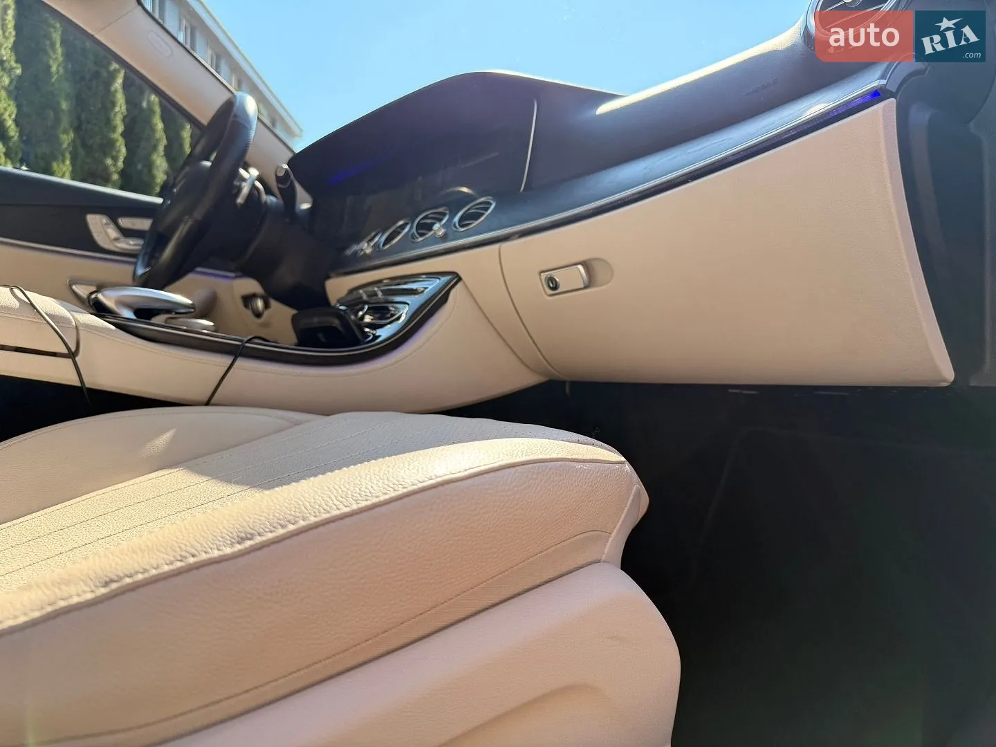 2016 Mercedes-Benz E-klasse - мініатюра 28