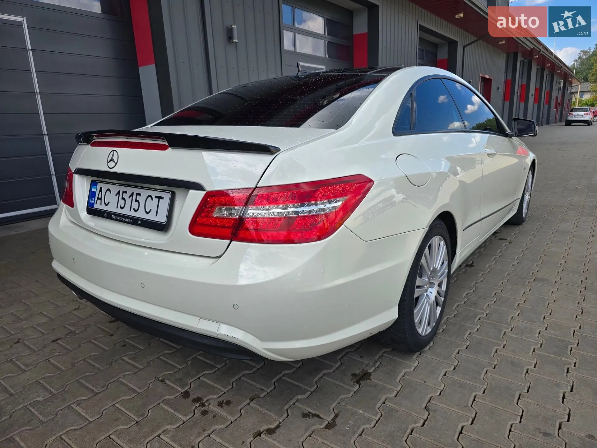 2010 Mercedes-Benz E-klasse - мініатюра 12