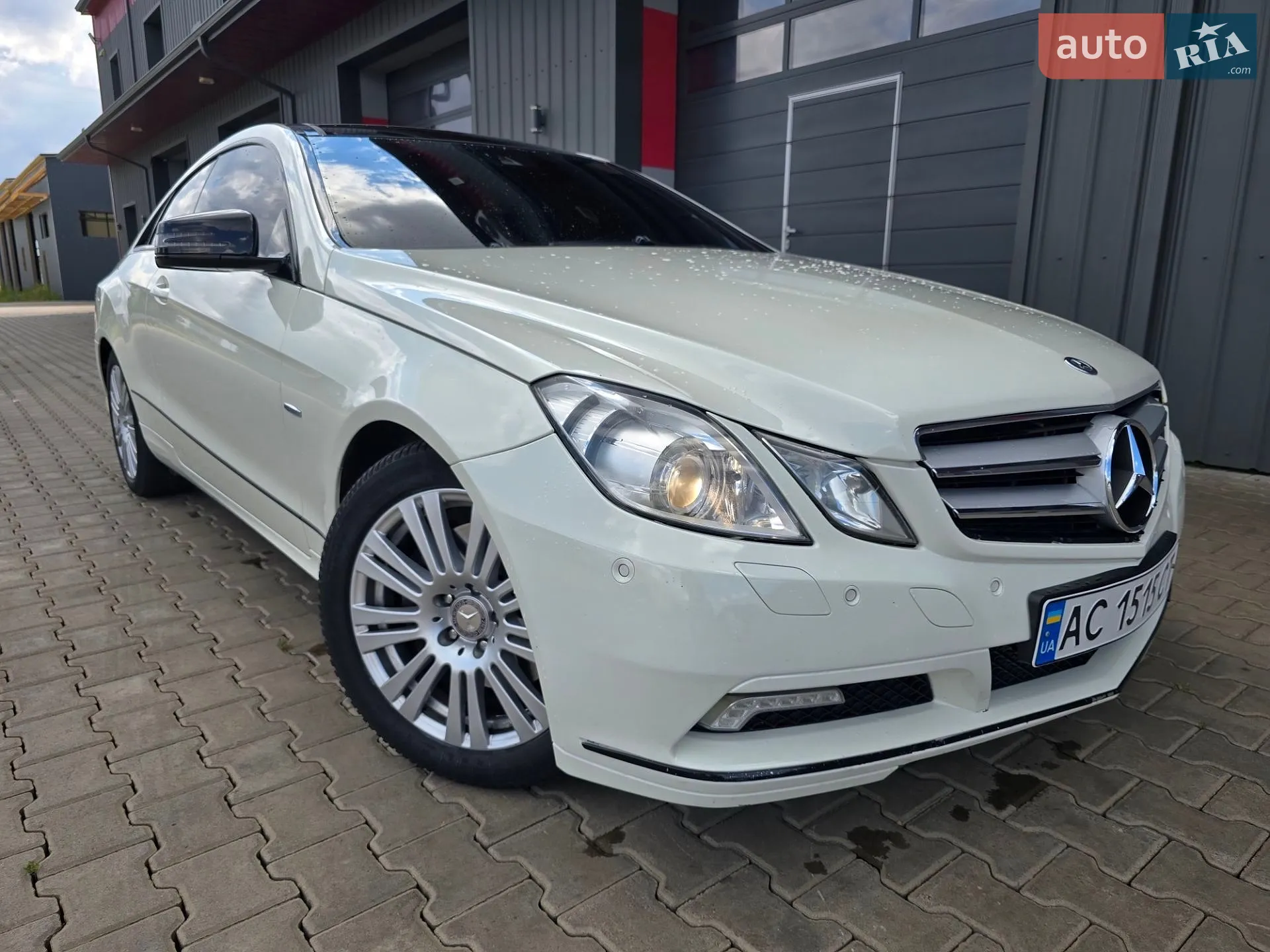 2010 Mercedes-Benz E-klasse - мініатюра 18