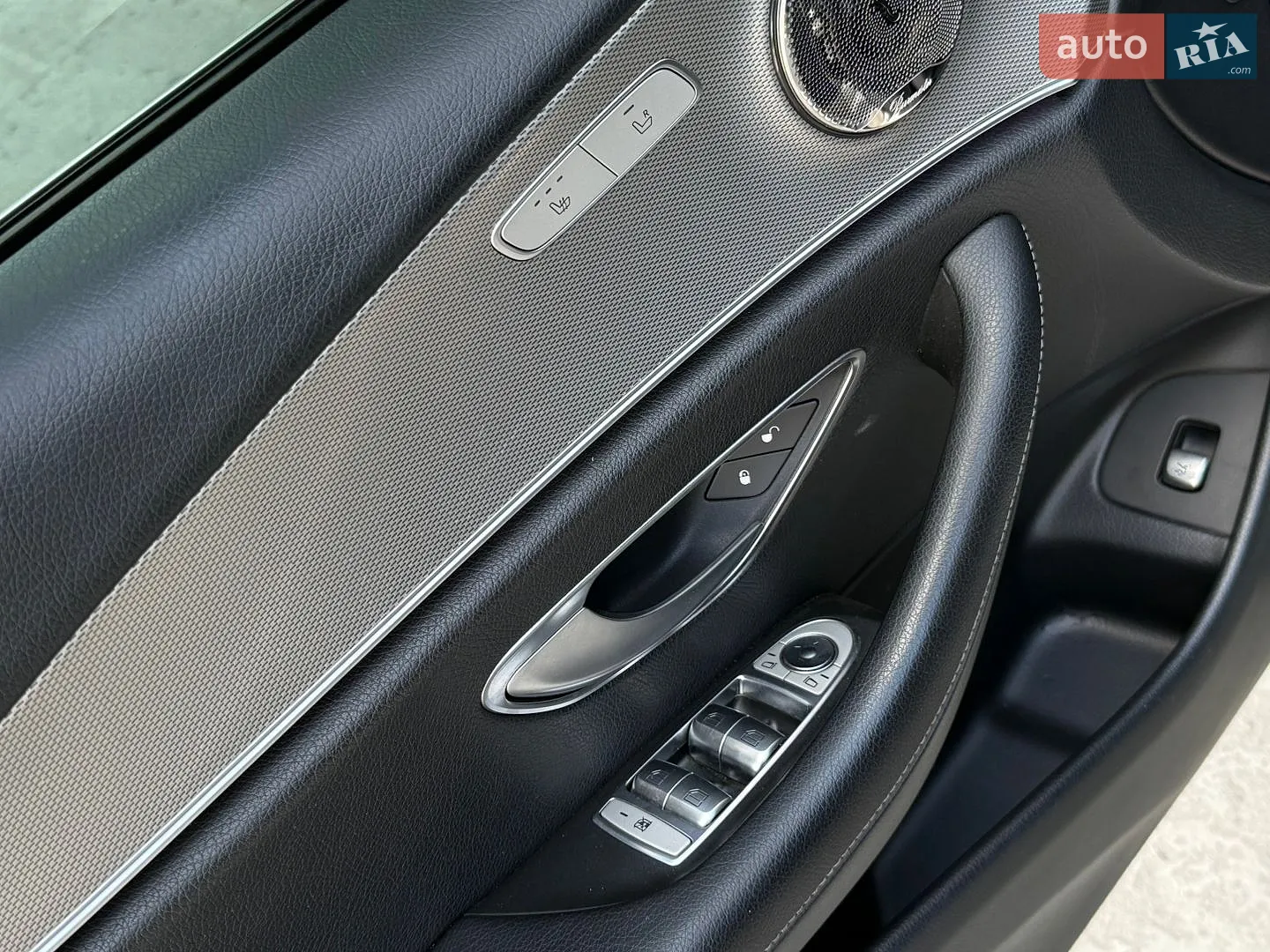 2016 Mercedes-Benz E-klasse - мініатюра 35